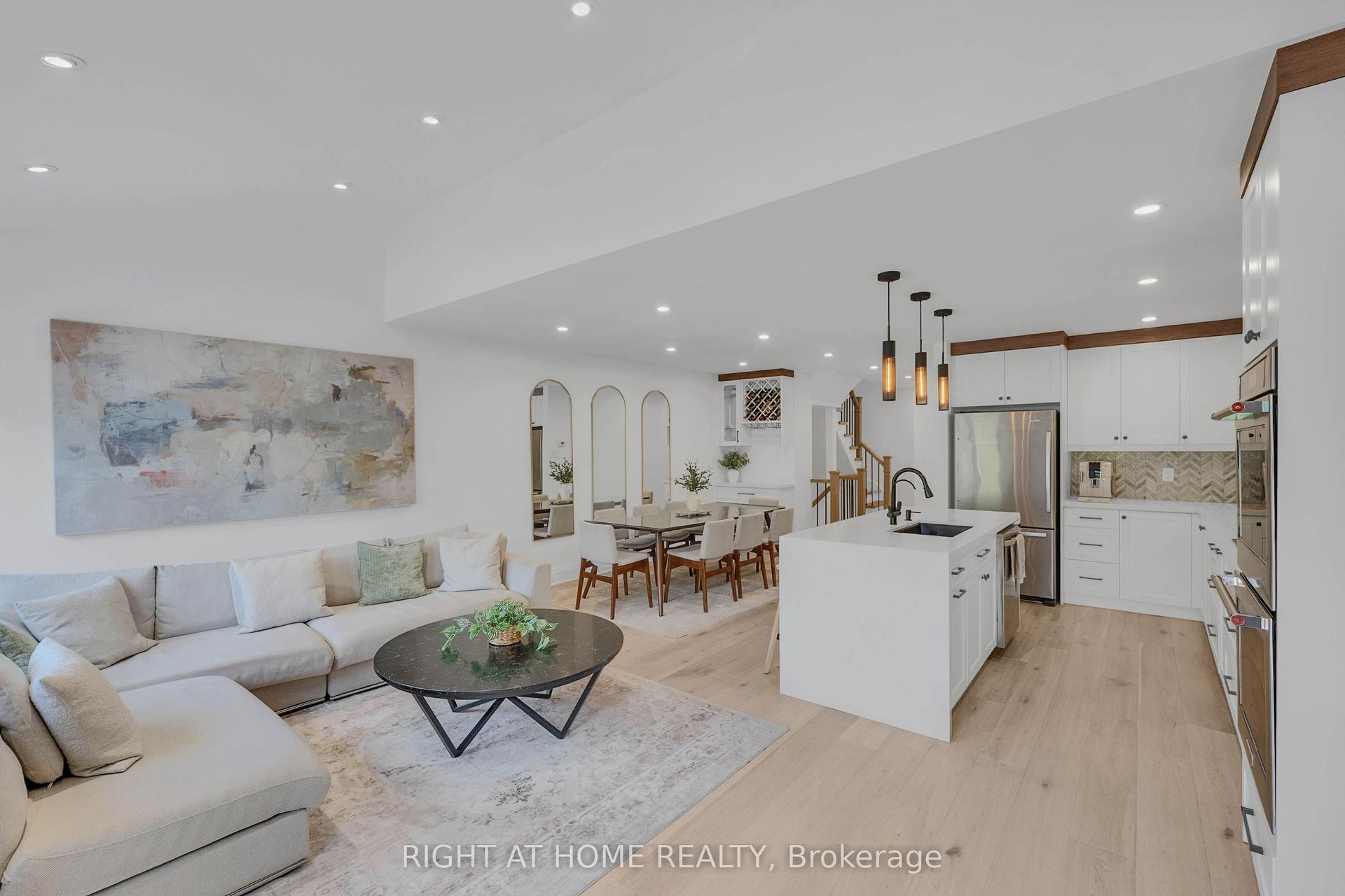 1170 West Shore Drive 23 #23, Mississauga — Condo Town for sale, photo 1