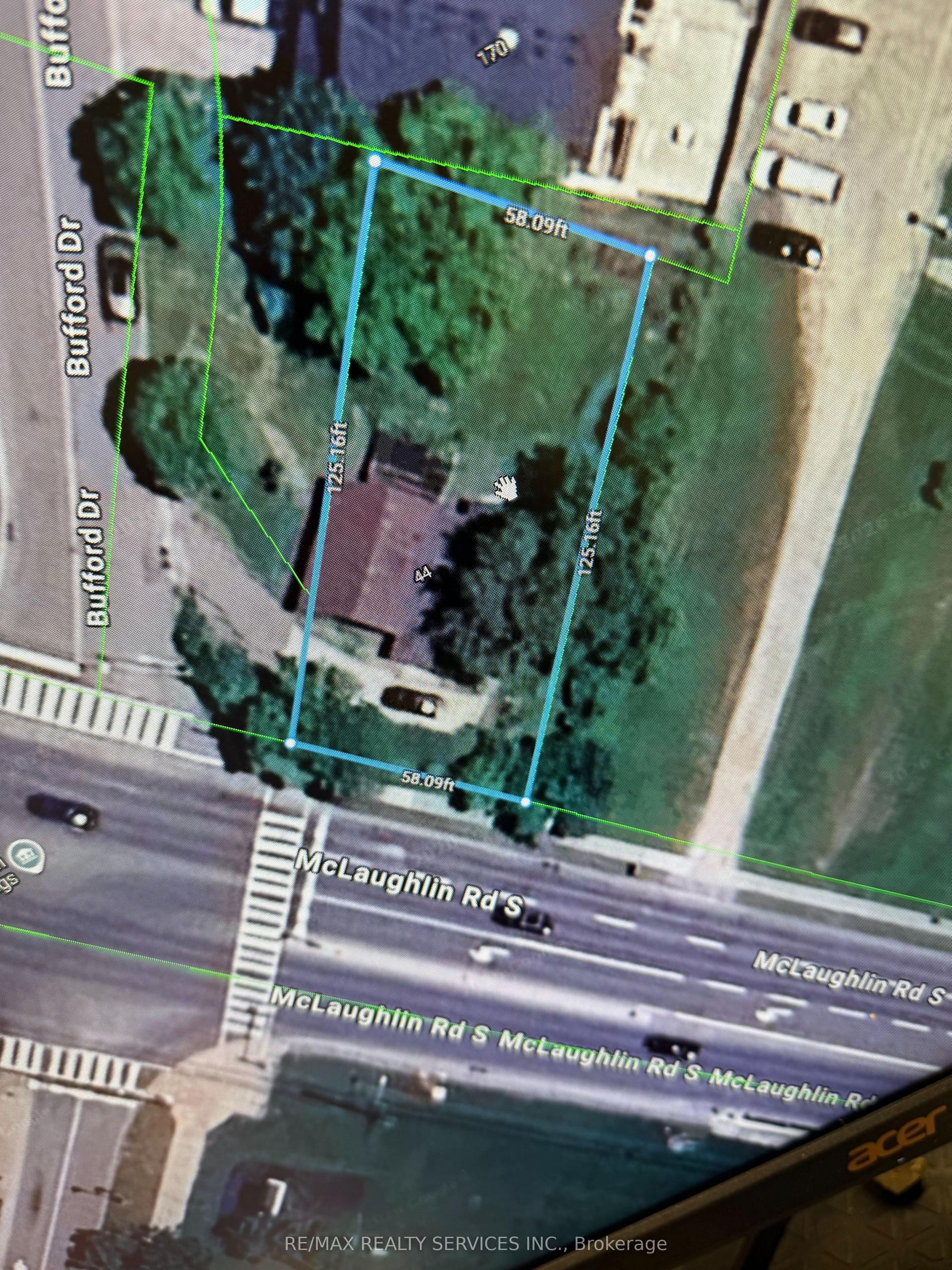 44 MCLAUGHLIN Road S — photo 1