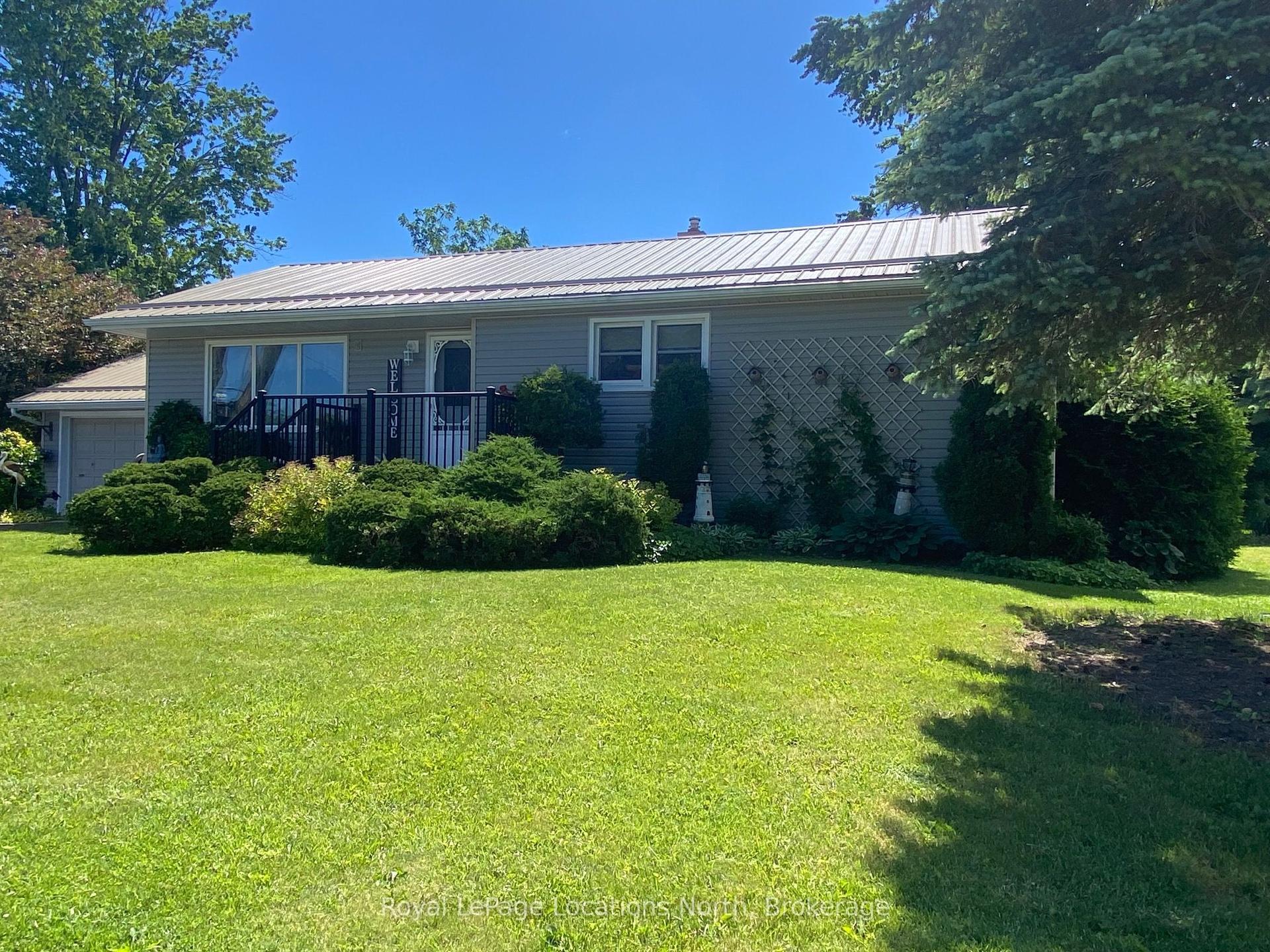 227 Superior Street, Clearview — Detached for sale, photo 1