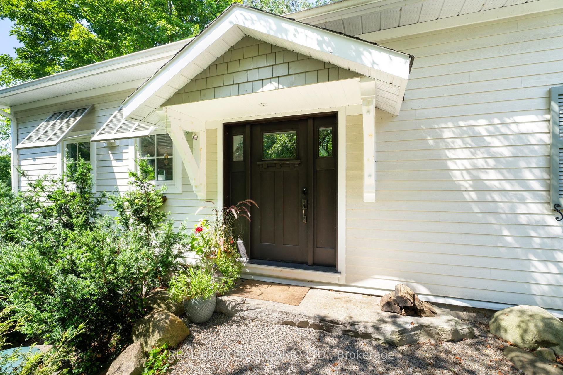 17170 Old Main Street — photo 1