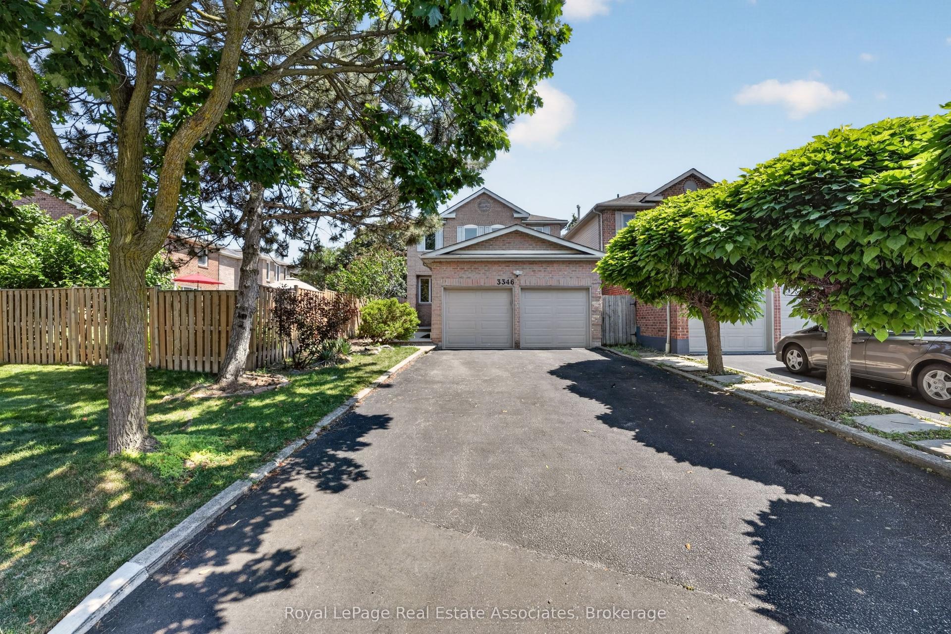3346 Chartrand Crescent, Mississauga — Detached for sale, photo 1