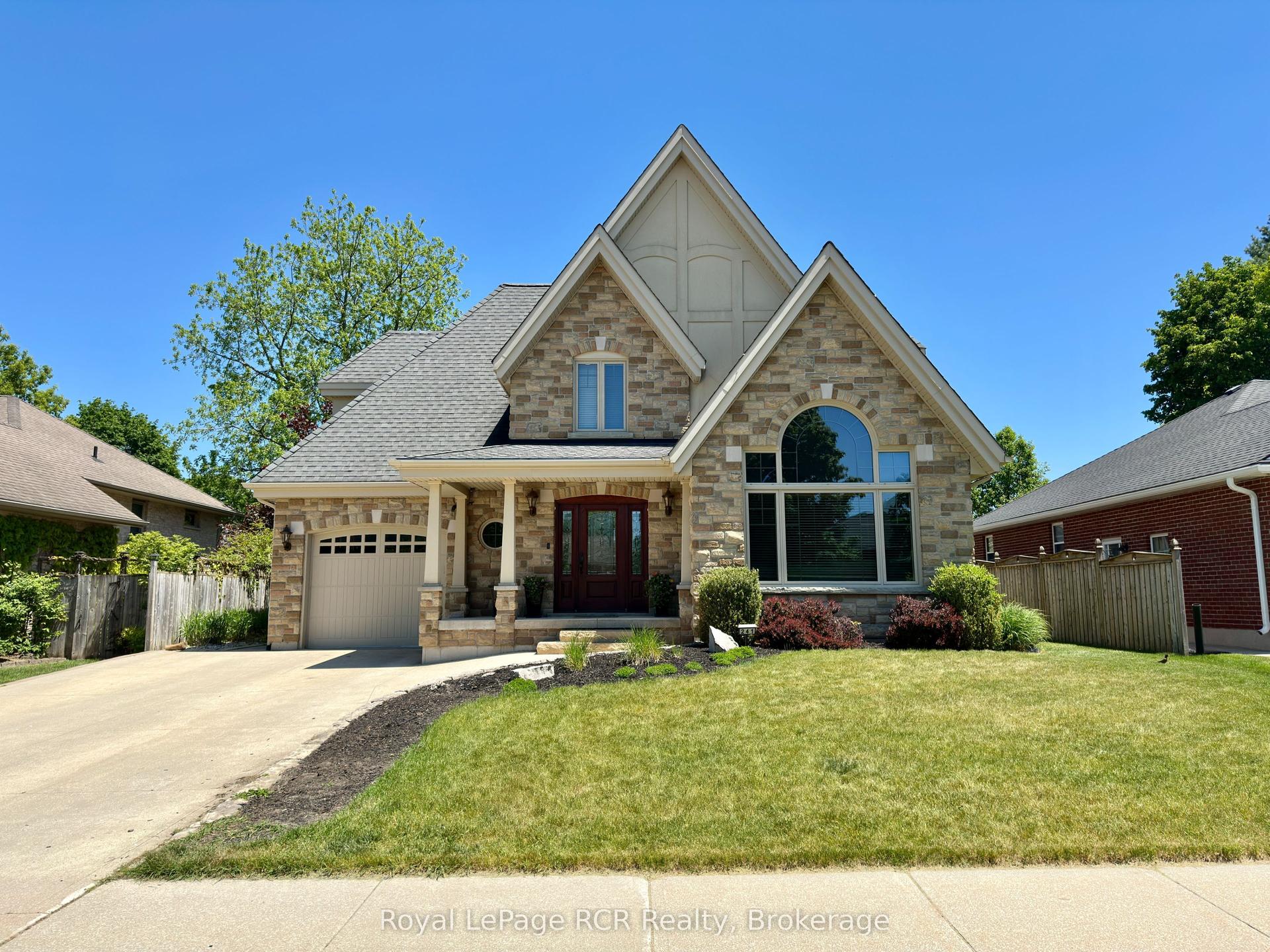 241 4th Street Crescent, Hanover — Detached for sale, photo 1