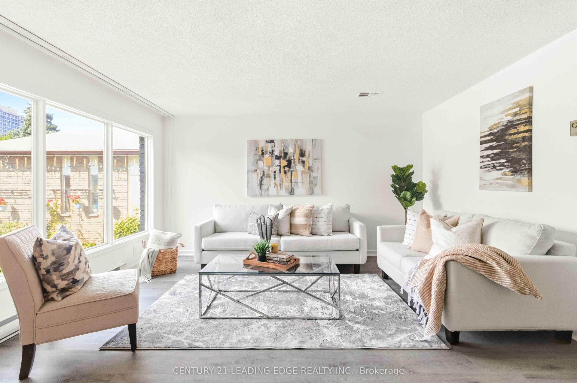 27 Coach Liteway N/A, Toronto — Condo Town for sale, photo 1