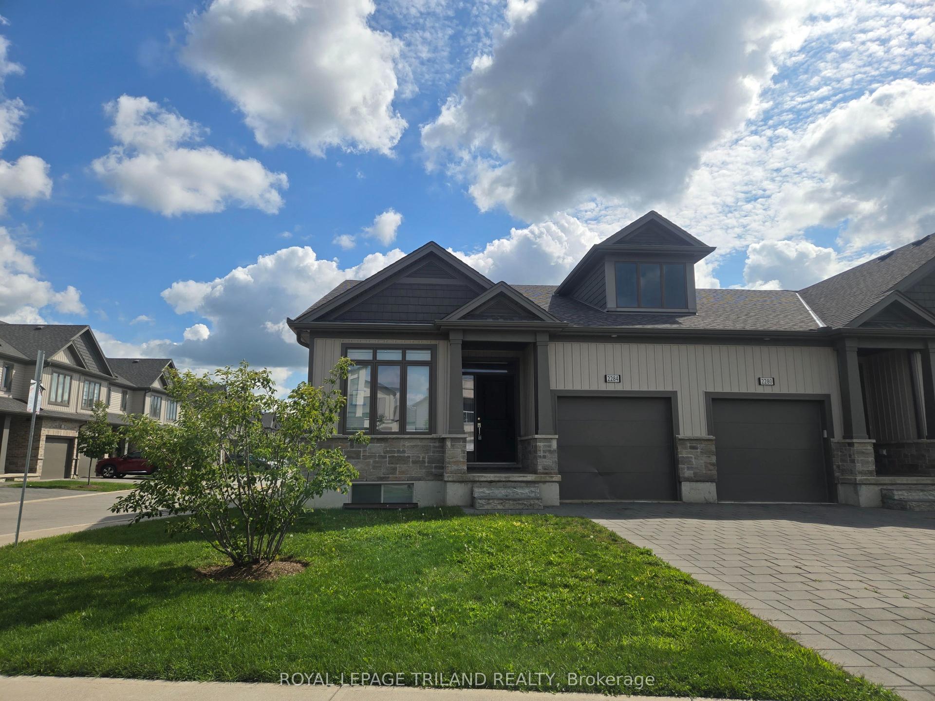 2284 Evans Boulevard, London South — Condo Town for sale, photo 1