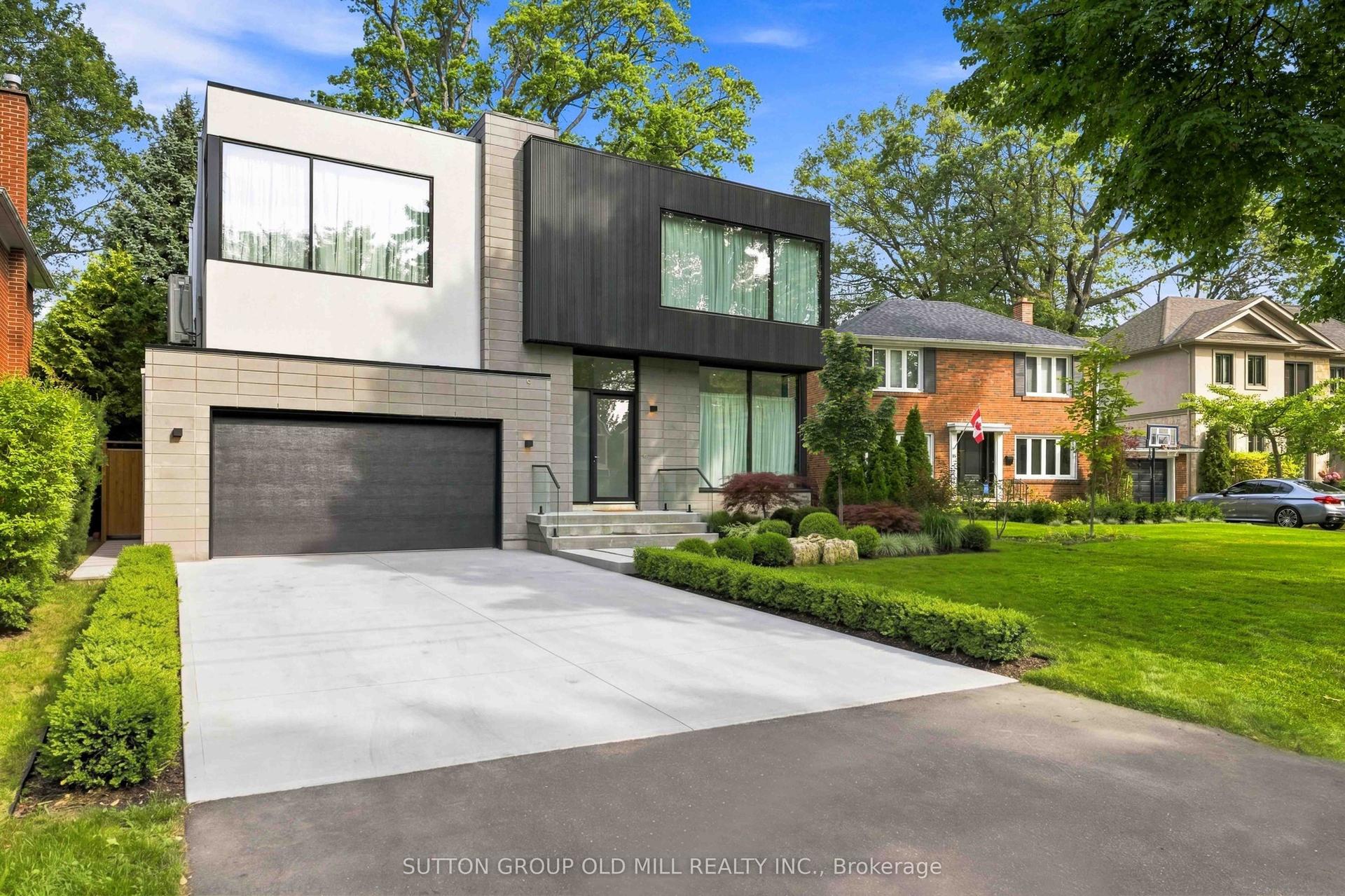 18 Herne Hill, Toronto — Detached for sale, photo 1