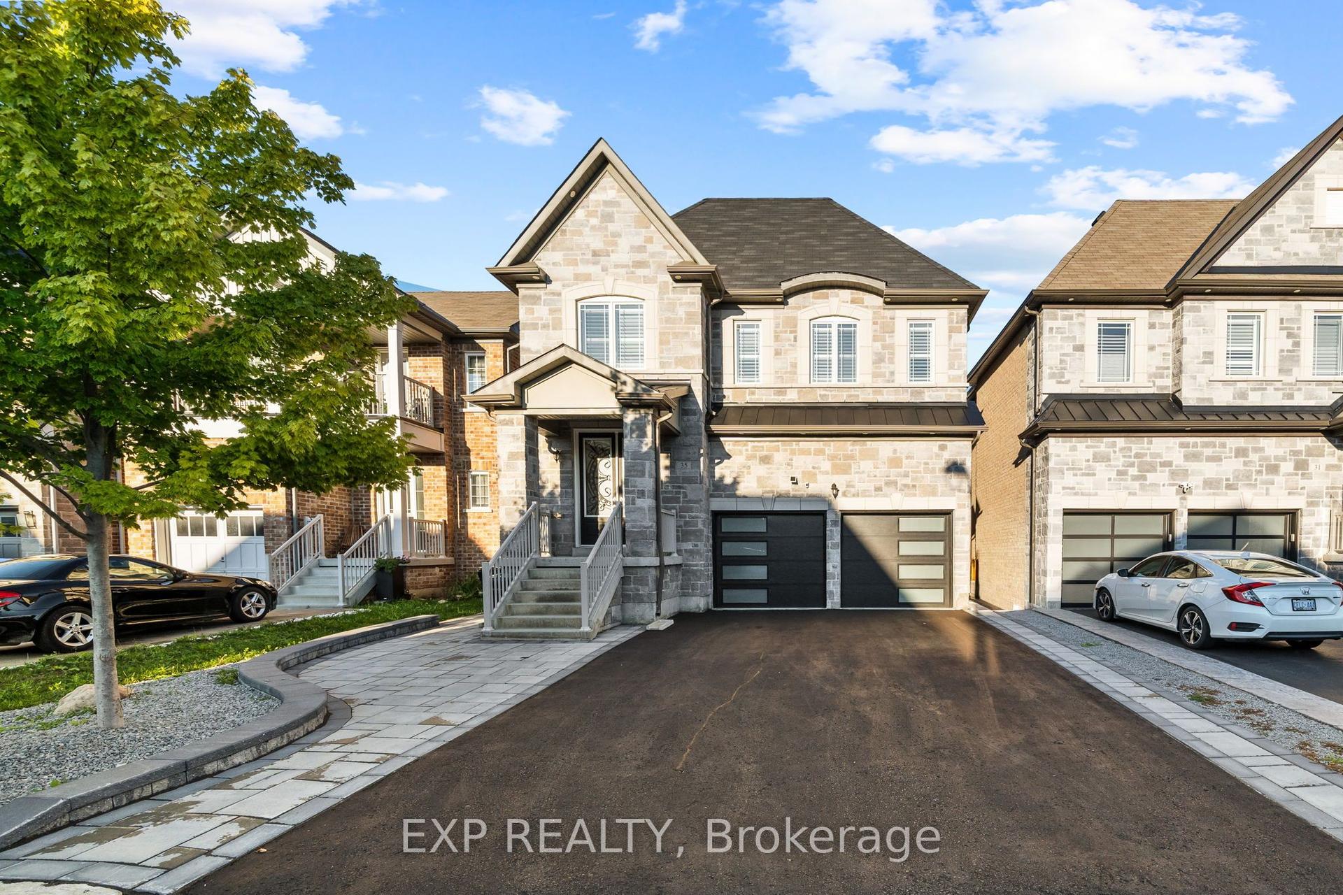 35 Tyndall Drive — photo 1