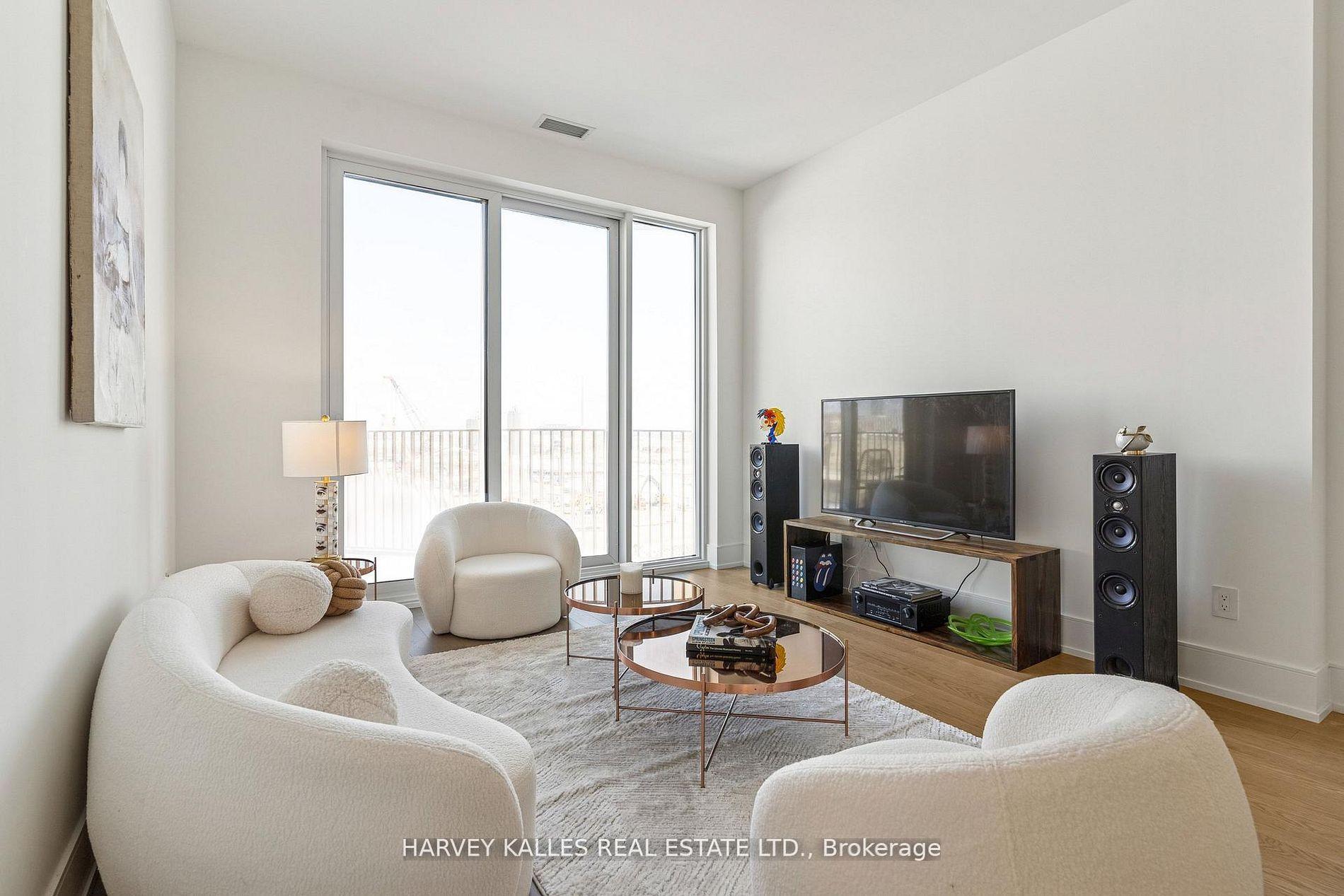 155 Merchants' Wharf Avenue 701 #701 — photo 1