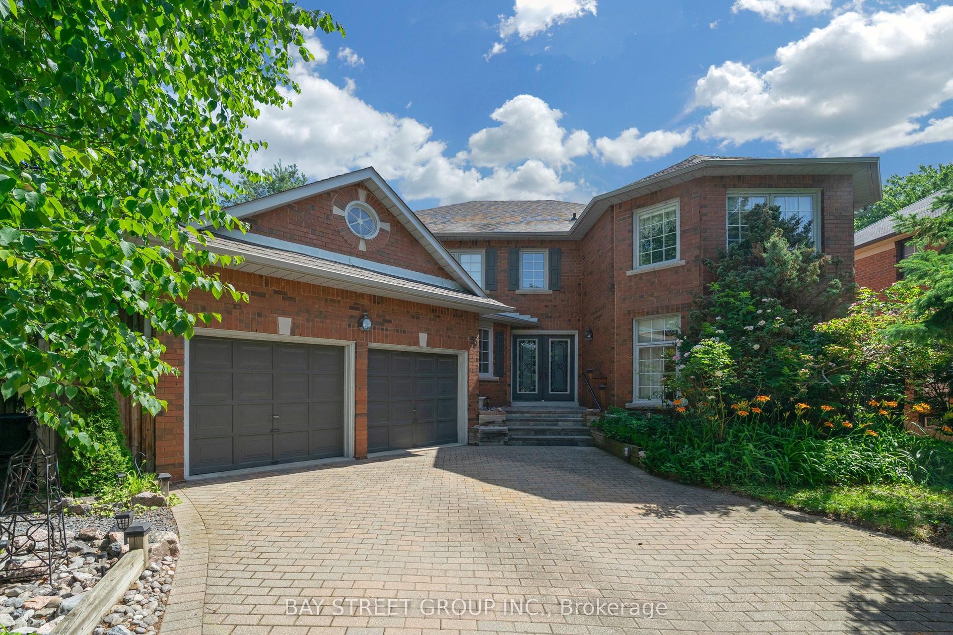 53 Strathearn Avenue, Richmond Hill — Detached for sale, photo 1