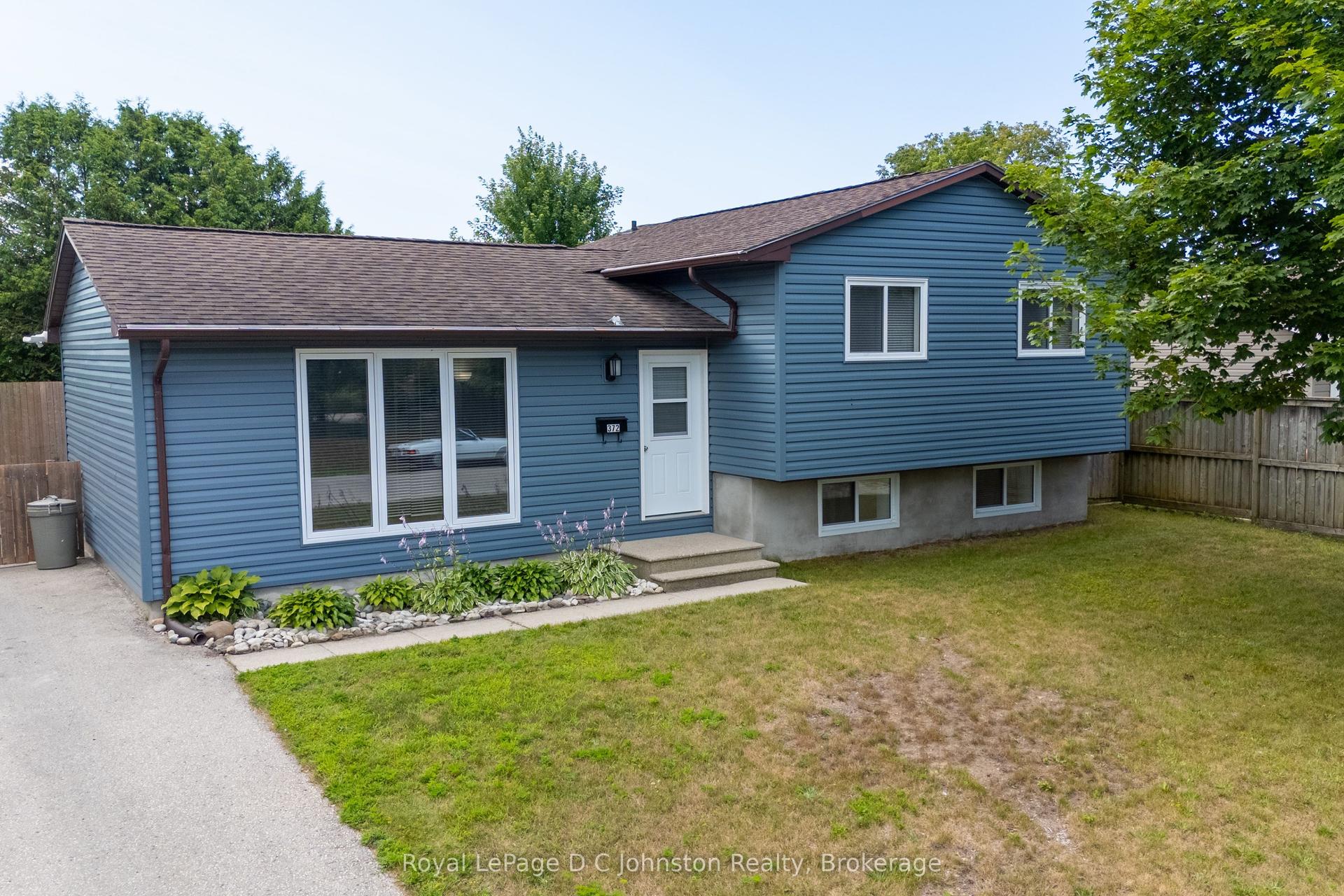 372 Provincial Street — photo 1