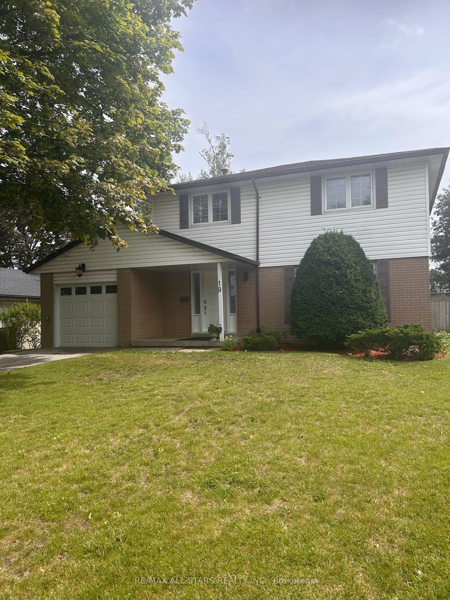 19 portico Drive, Toronto — Detached for sale, photo 1
