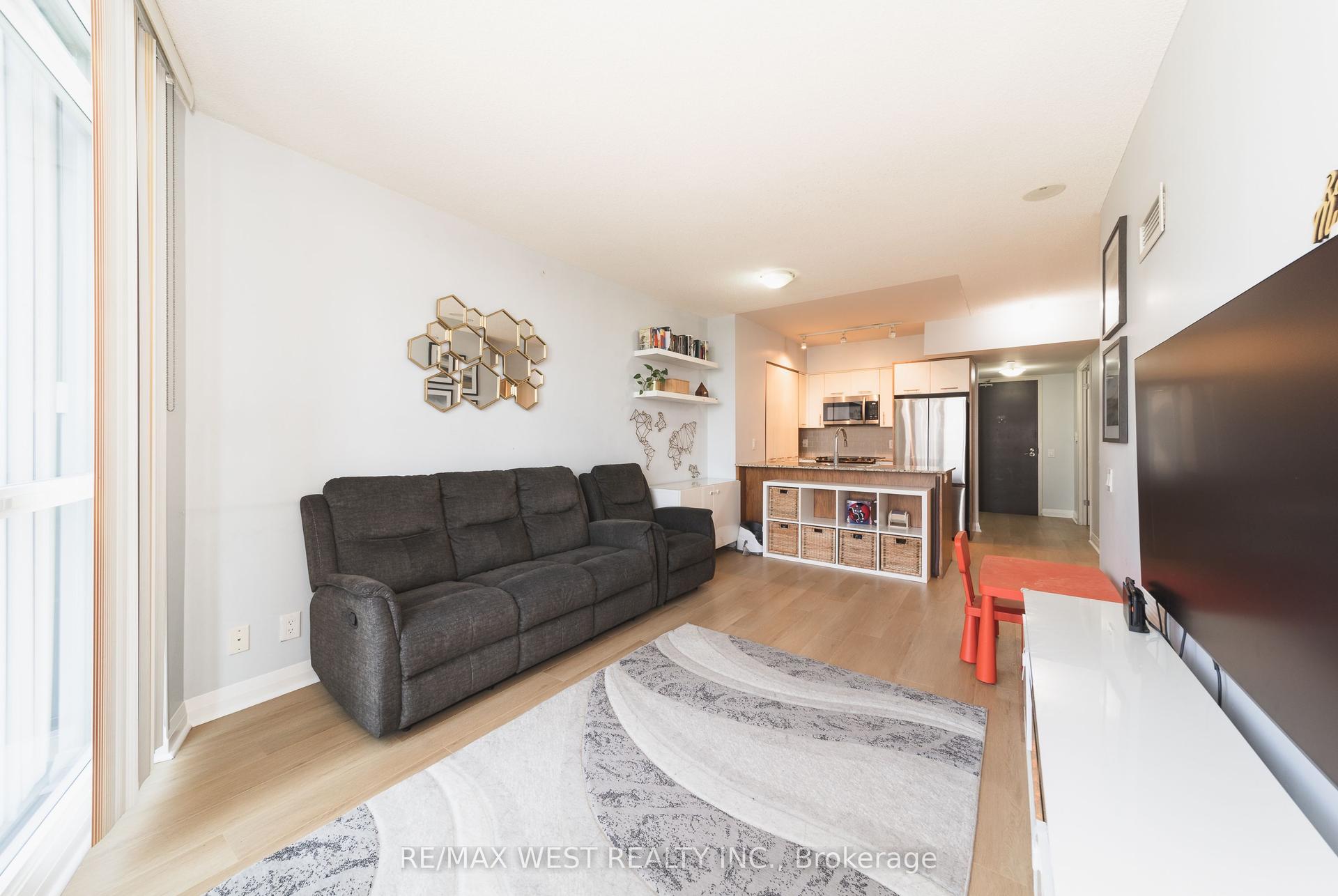 1 Valhalla Inn Road 1206 #1206, Toronto — Condo for sale, photo 1