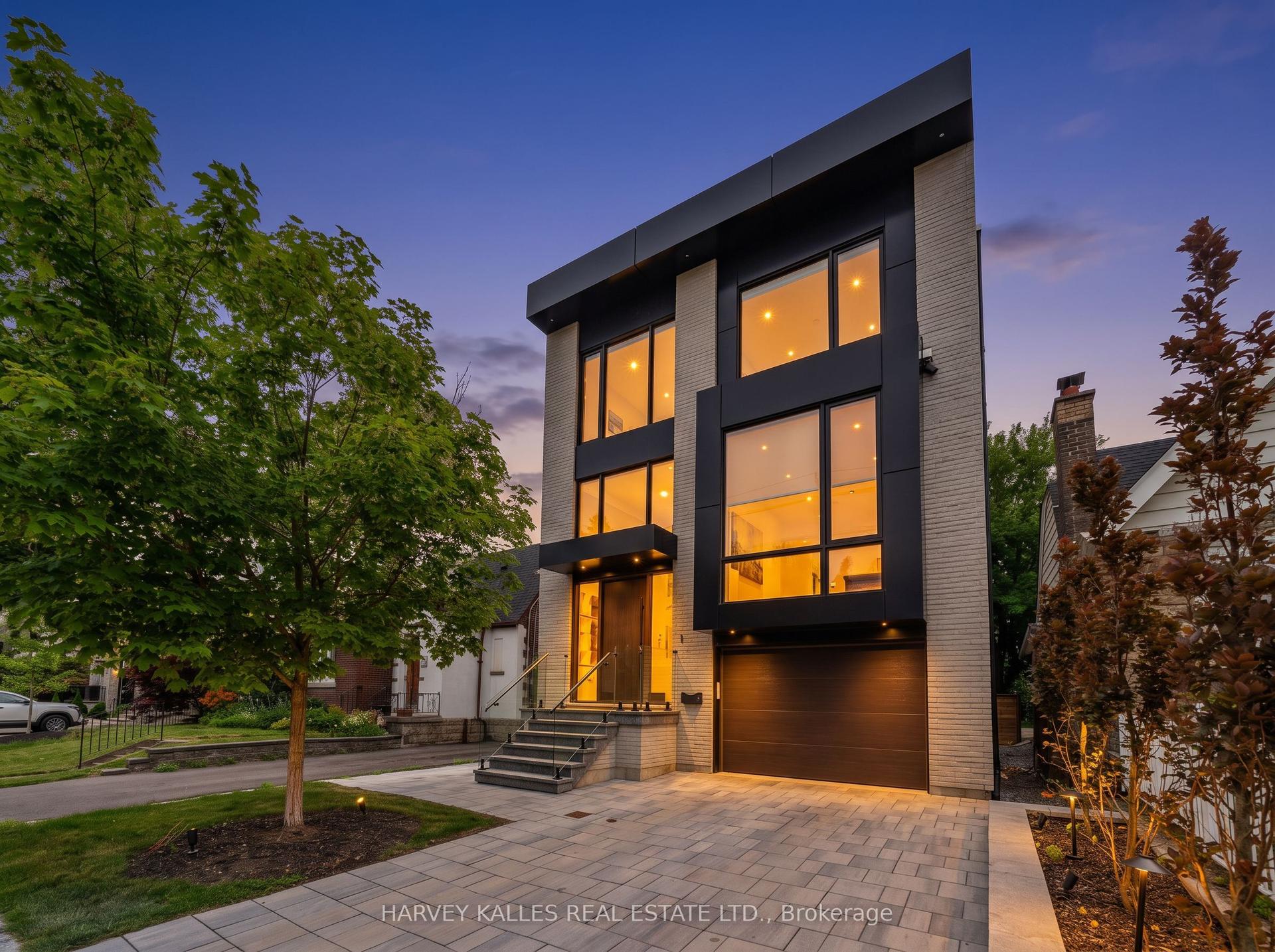 45 Gloucester Grove, Toronto — Detached for sale, photo 1