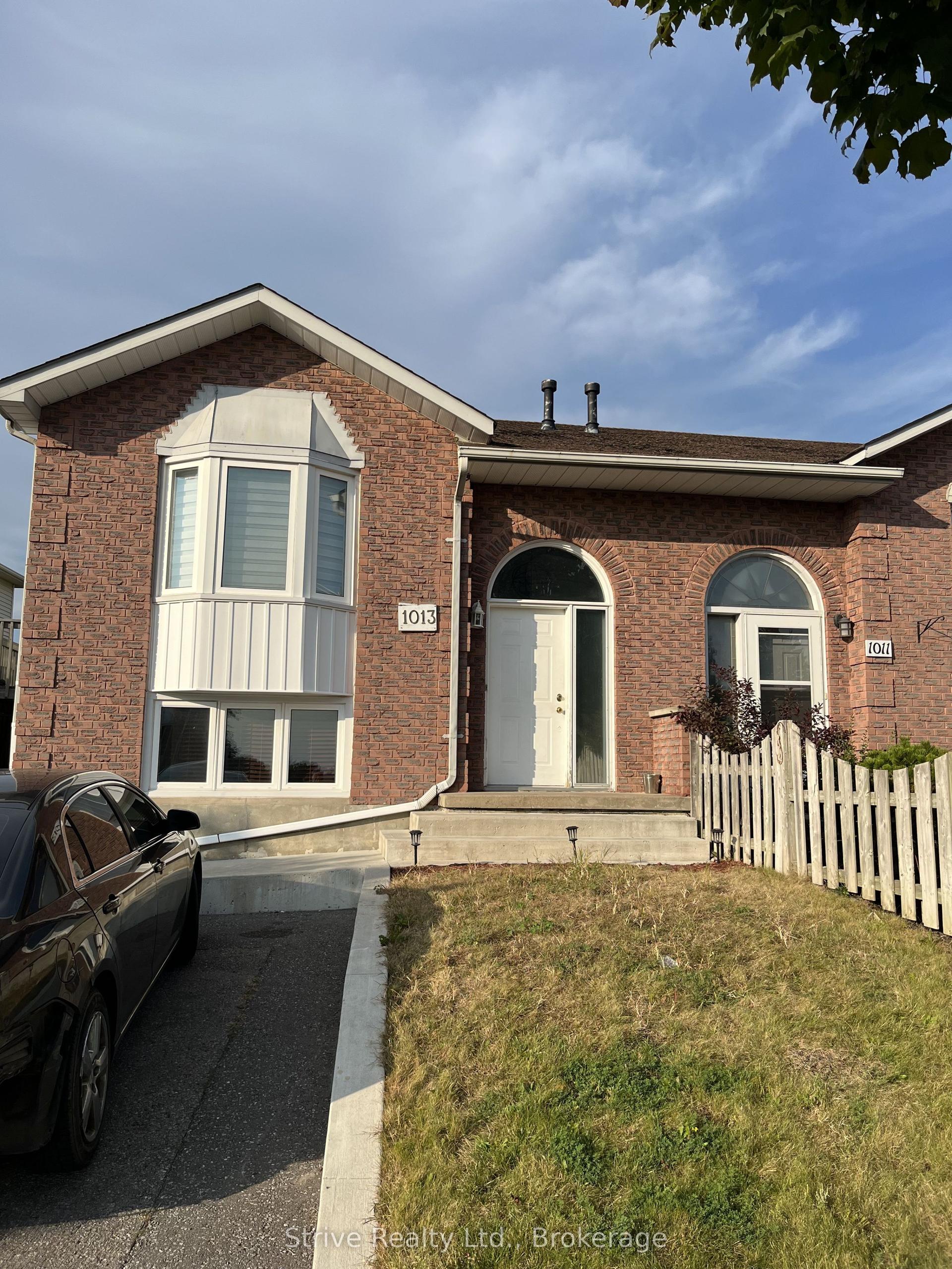 1013 Attersley Drive — photo 1