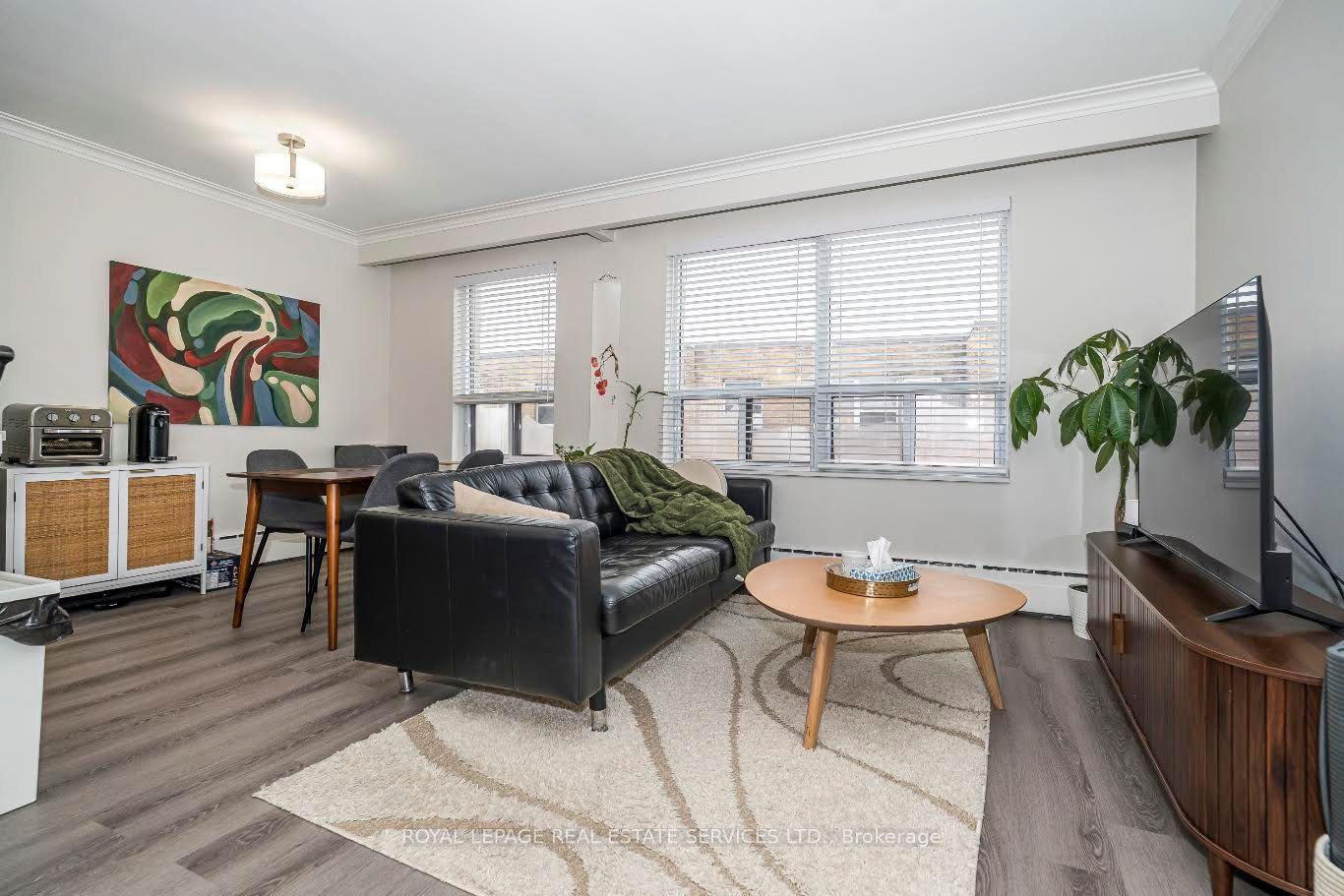 2637 Keele Street 11 #11, Toronto — Multiplex for lease, photo 1