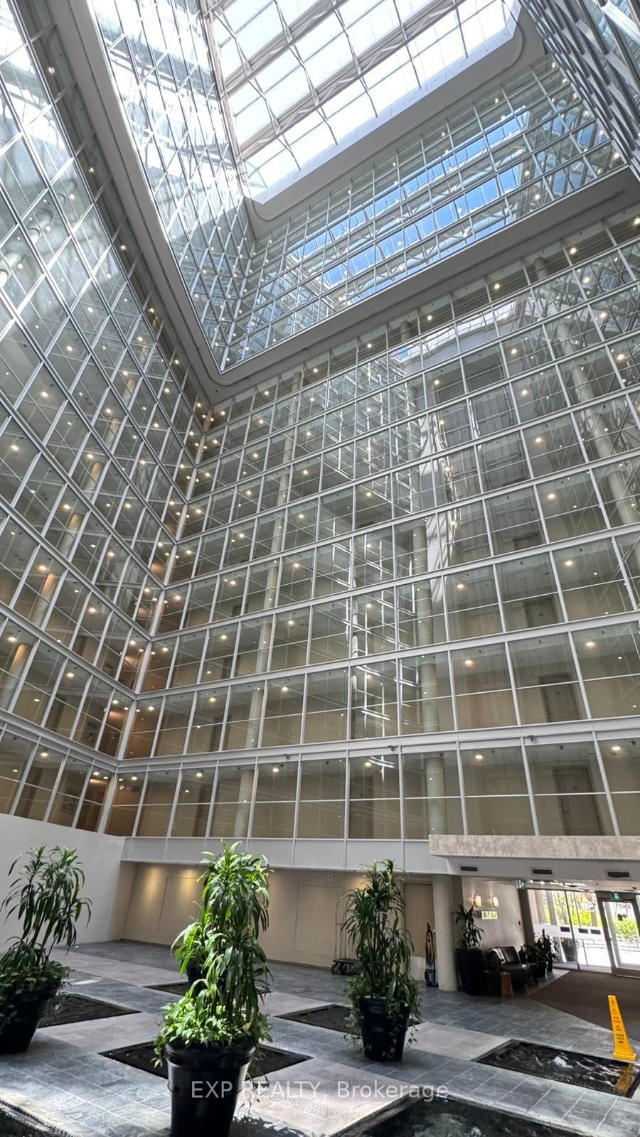 650 Queens Quay W 306 #306 — photo 1
