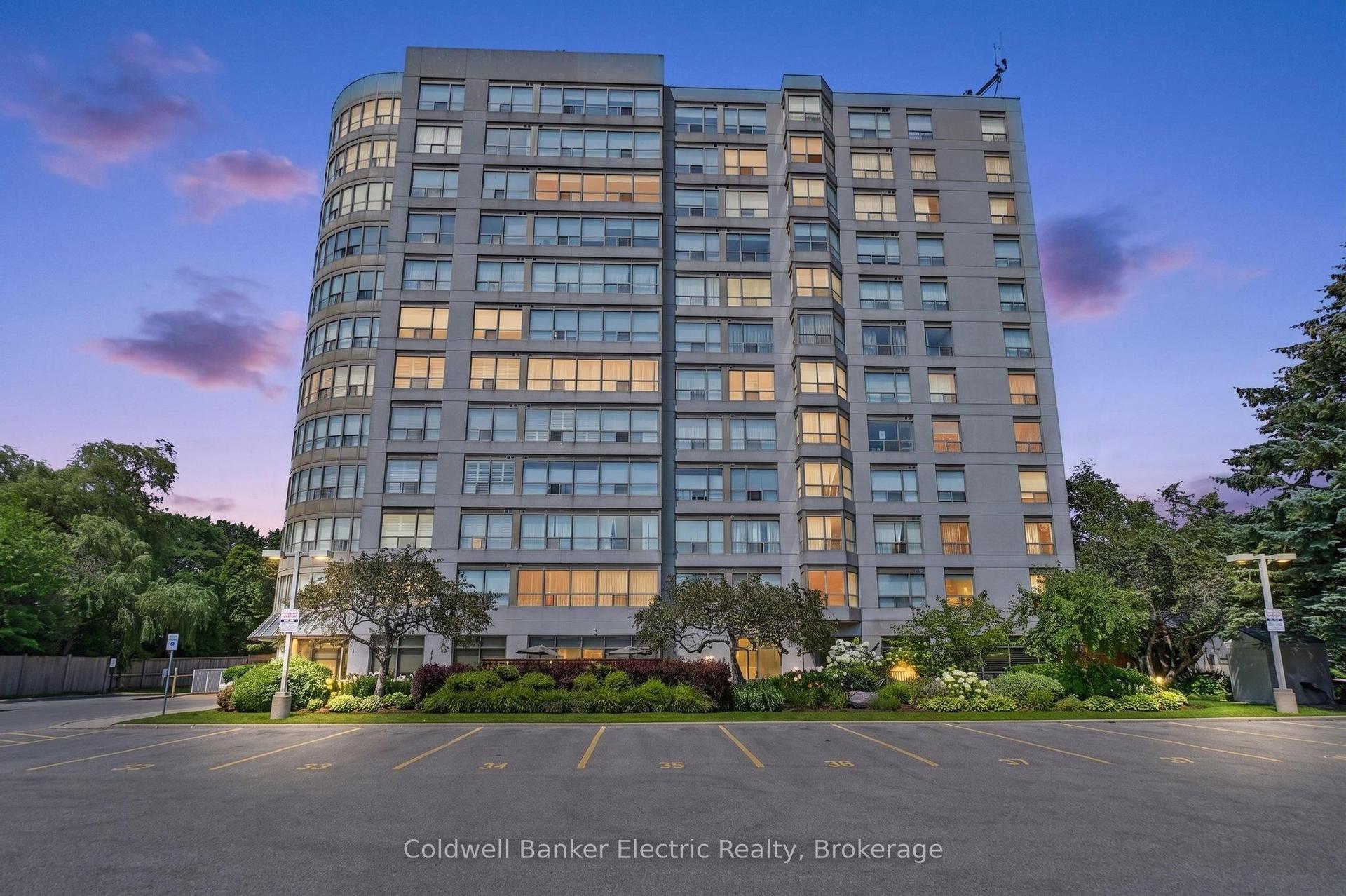 712 Rossland Road E 1011 #1011, Whitby — Condo for sale, photo 1