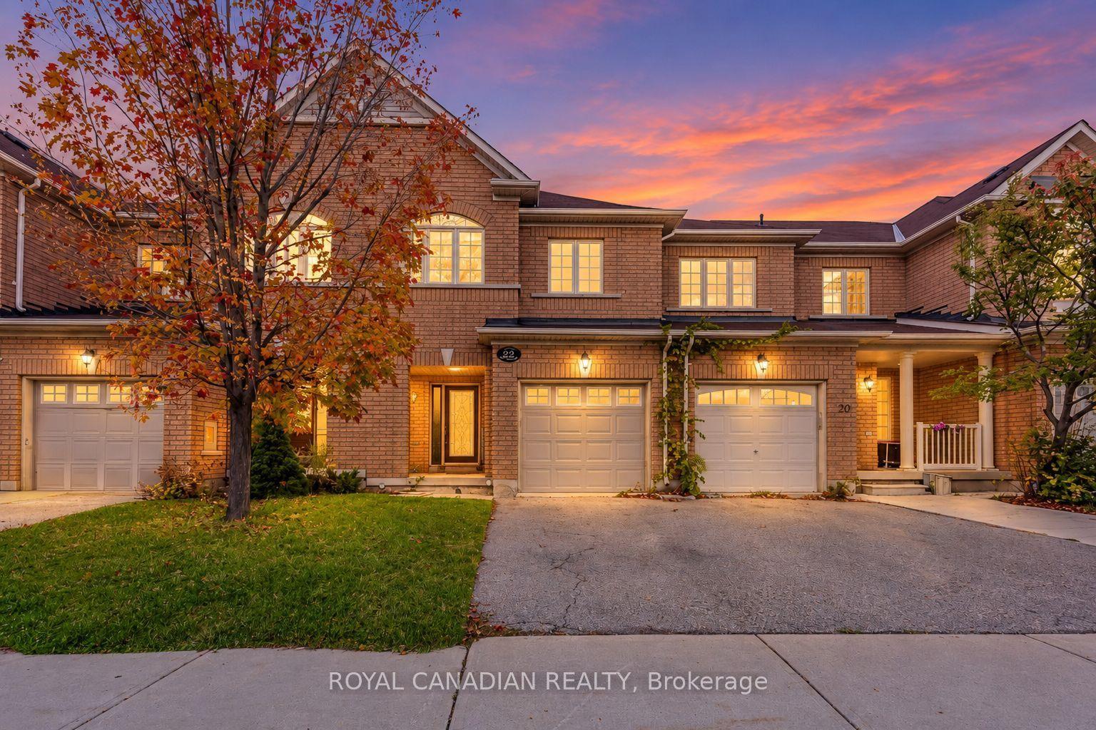 22 Bay Breeze Drive, Brampton — Townhouse for lease, photo 1