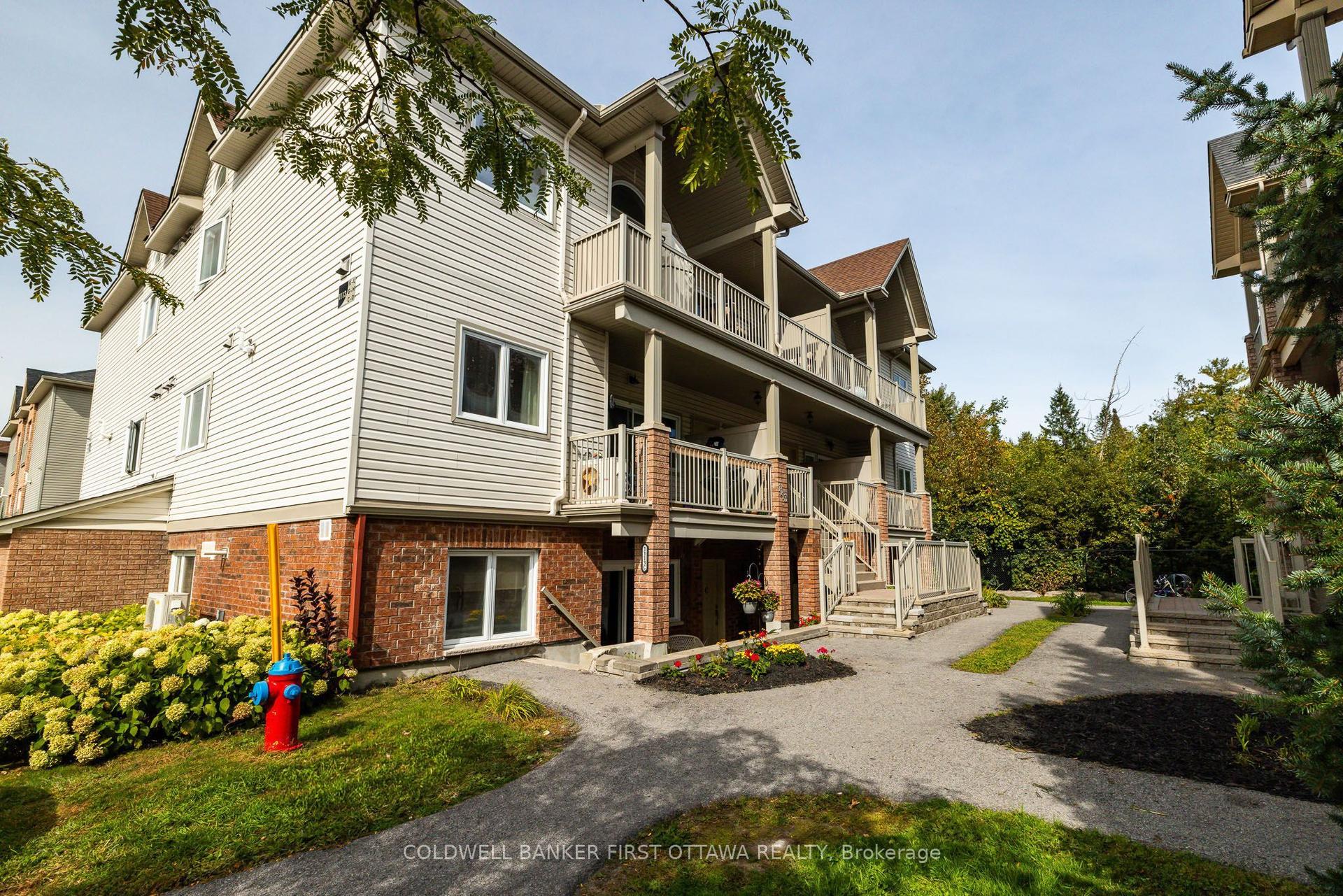 1113 Stittsville Main Street C #C, Stittsville - Munster - Richmond — Condo Town for sale, photo 1