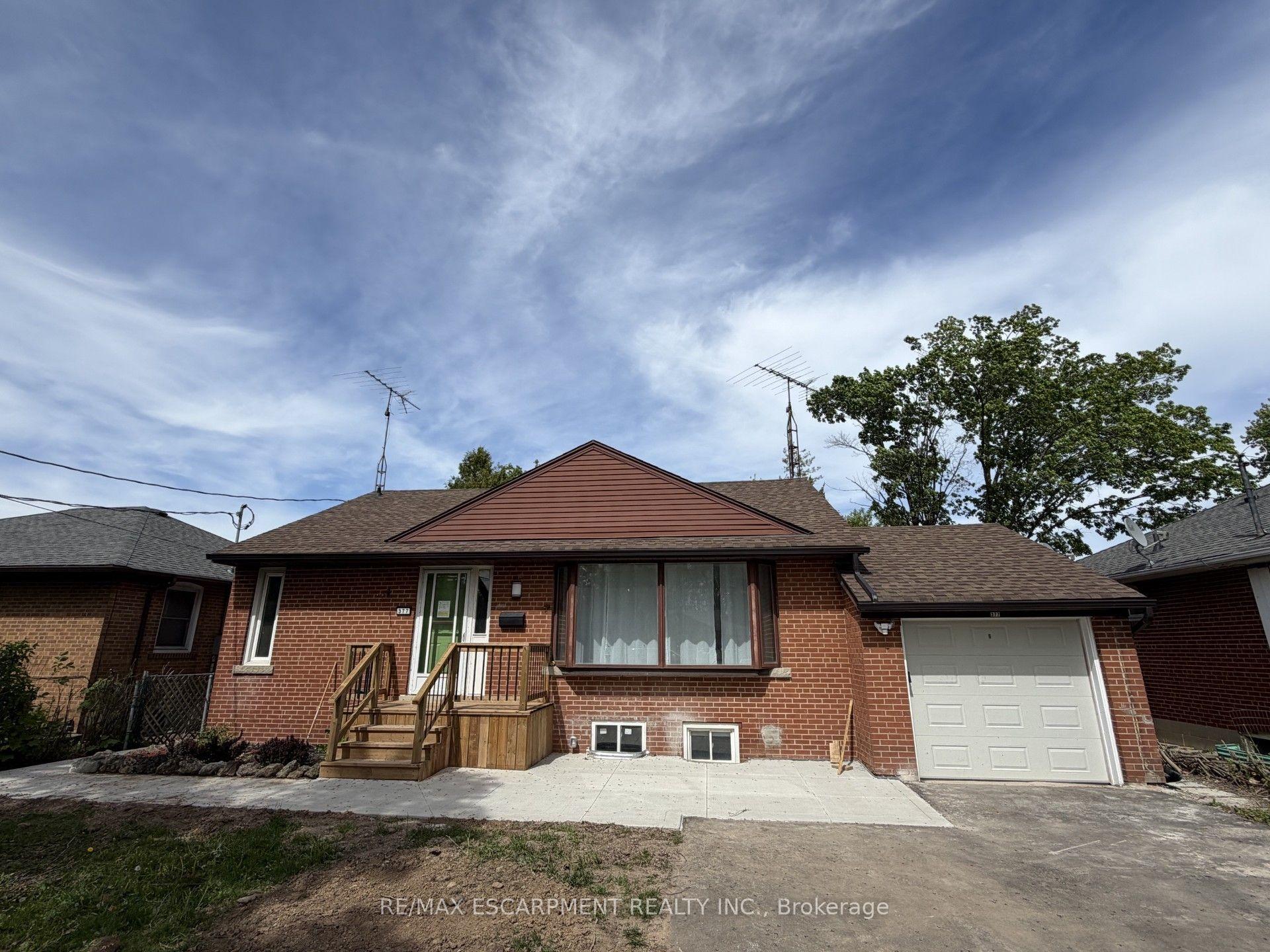377 Martin Street LOWER #LOWER — photo 1