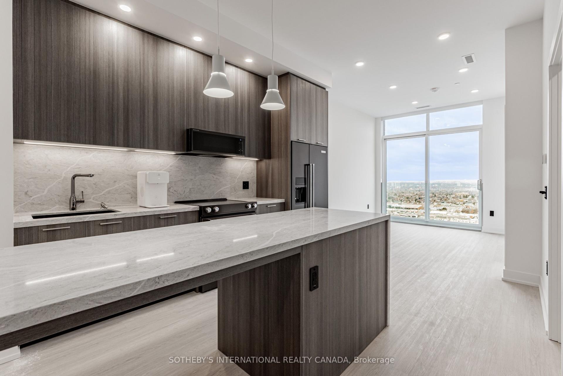 31 York Garden Way 505 #505, Toronto — Condo for lease, photo 1