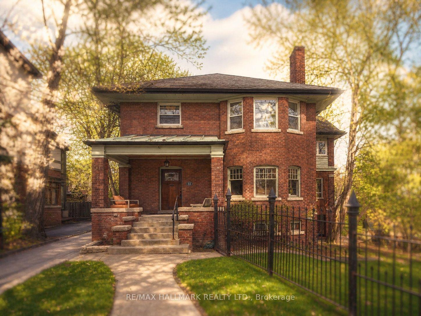 51 Indian Grove — photo 1