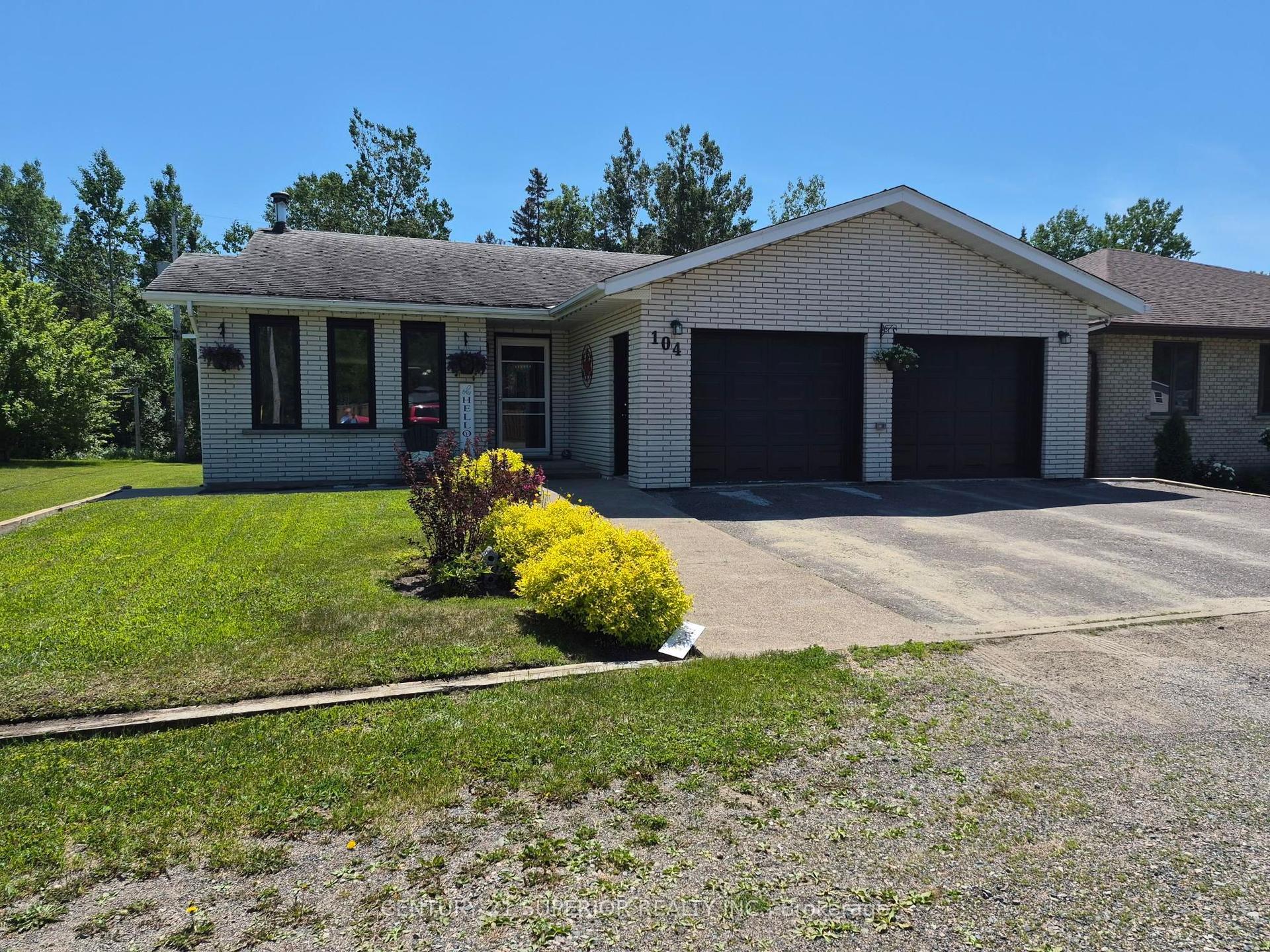 104 Centennial Drive, Schreiber — Detached for sale, photo 1