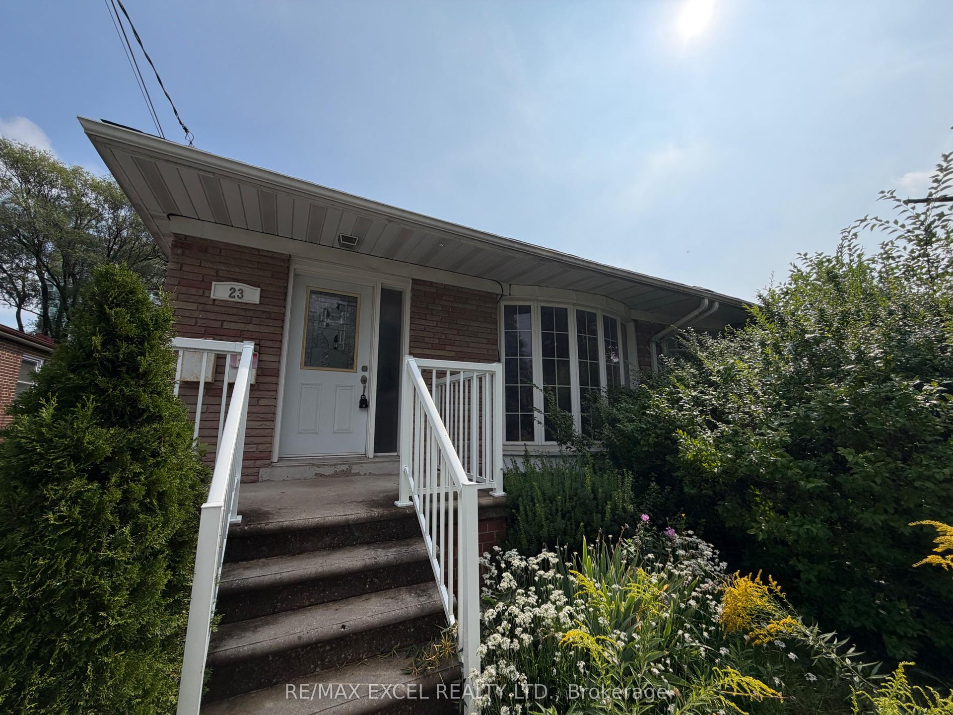 23 Linelle Street BSMT #BSMT, Toronto — Semi-Detached for lease, photo 1
