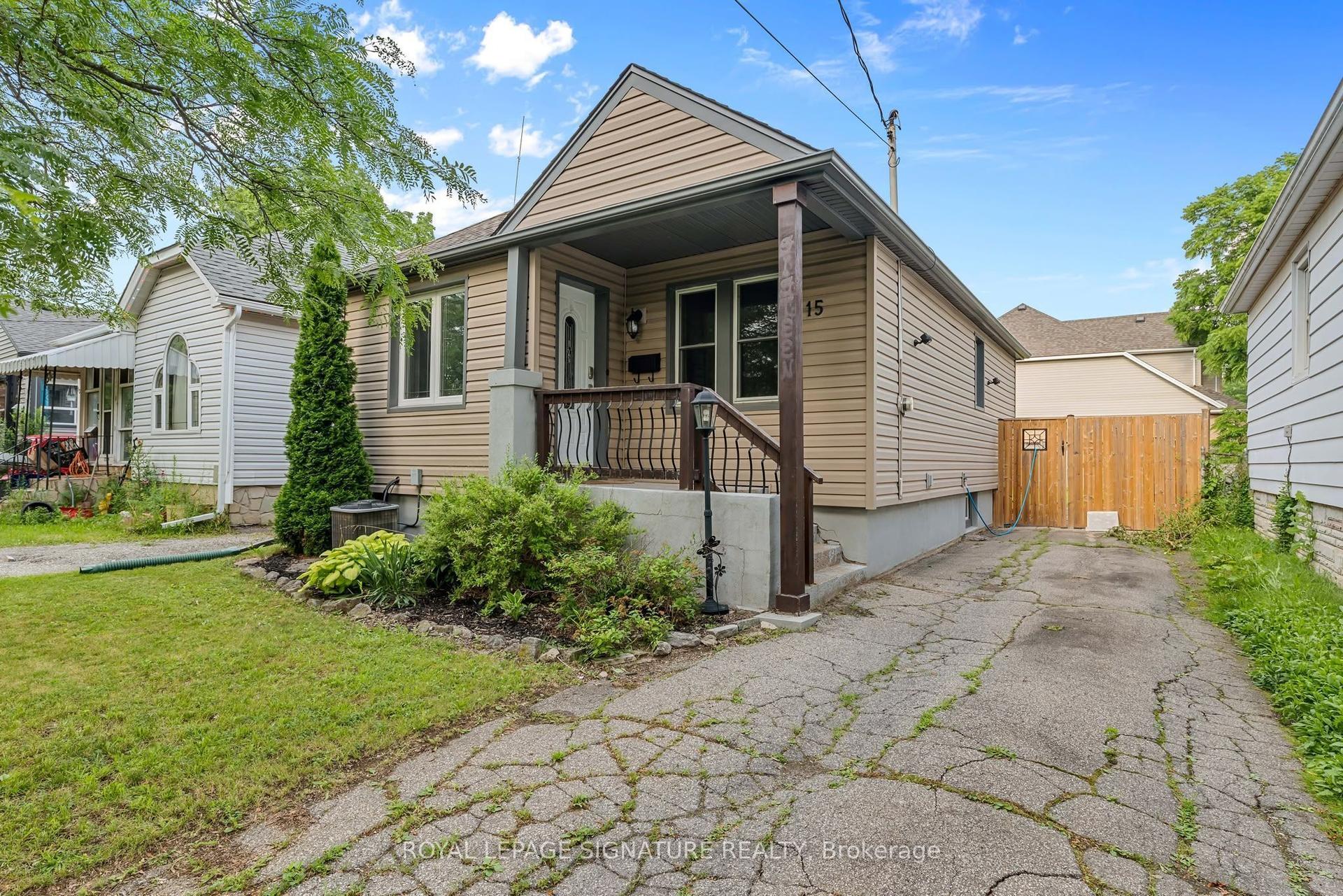 15 Ravine Road, St. Catharines — Detached for lease, photo 1