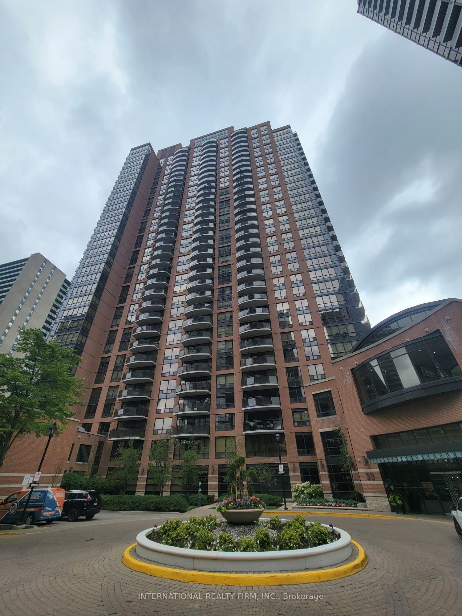 33 Sheppard Avenue E 3202 #3202, Toronto — Condo for lease, photo 1