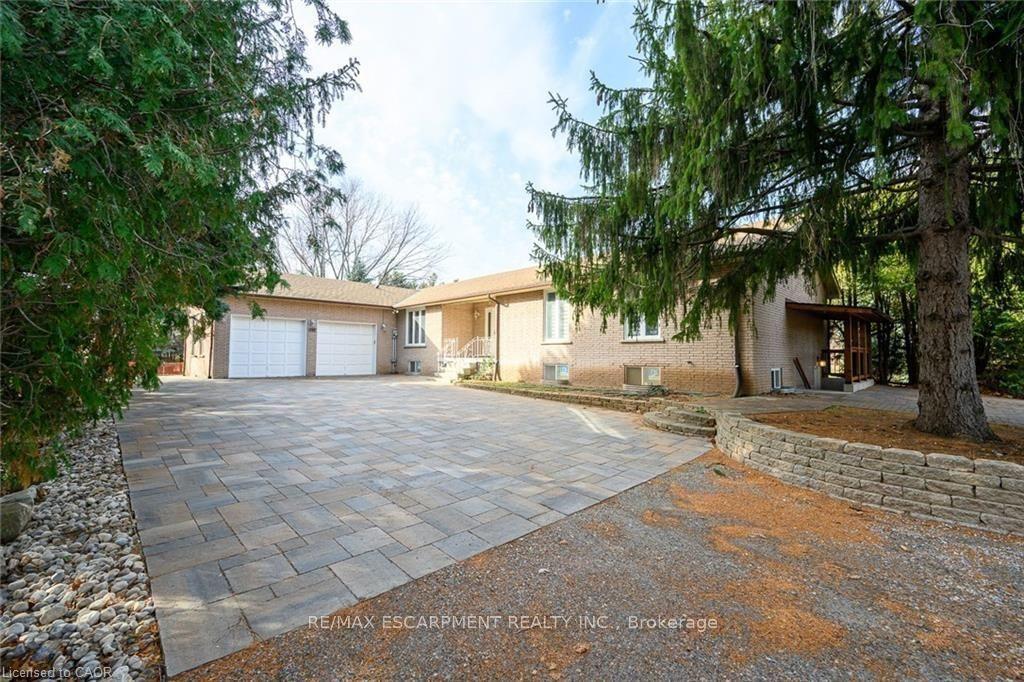 347 York Road LOWER #2 #LOWER #2, Burlington — Detached for lease, photo 1