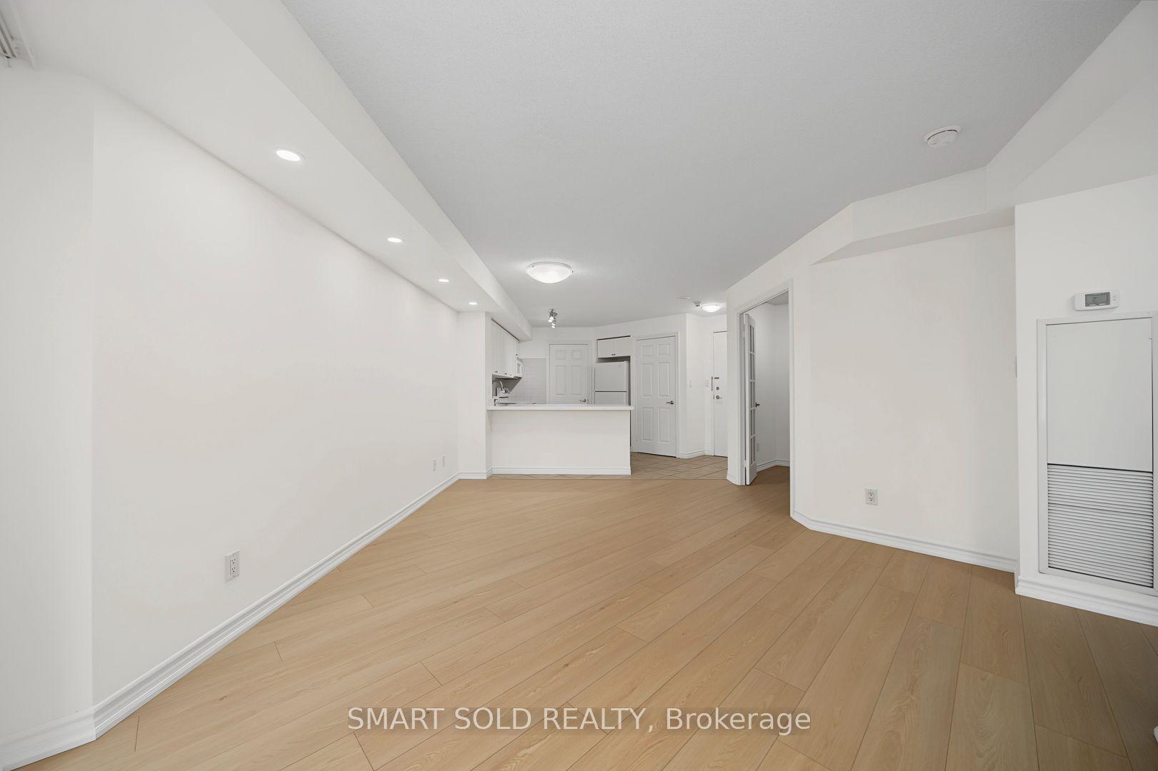 3880 Duke Of York Boulevard 801 #801, Mississauga — Condo for sale, photo 1