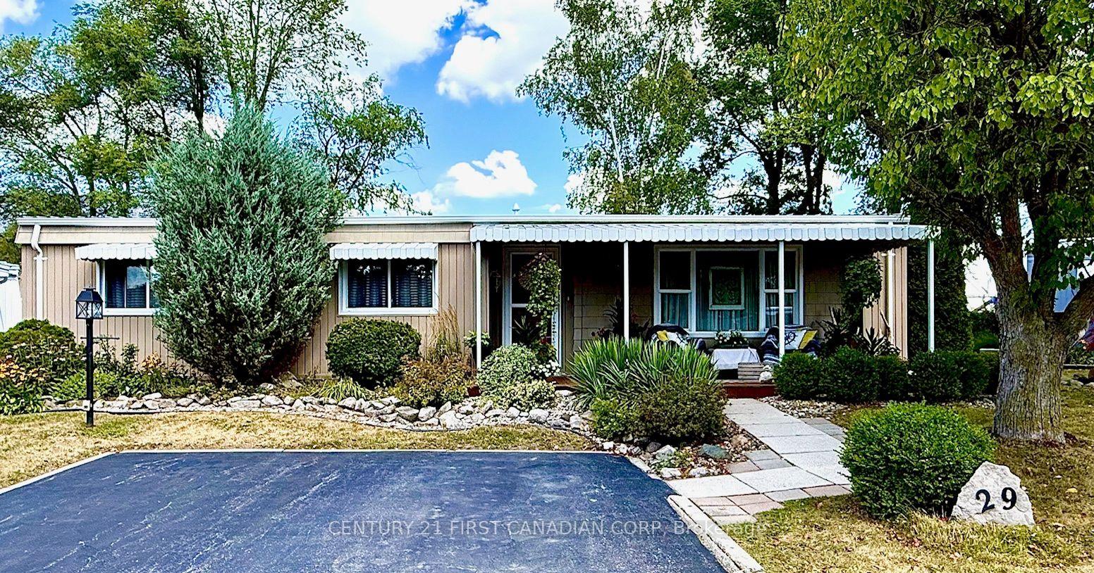 29 Maple Grove Court — photo 1