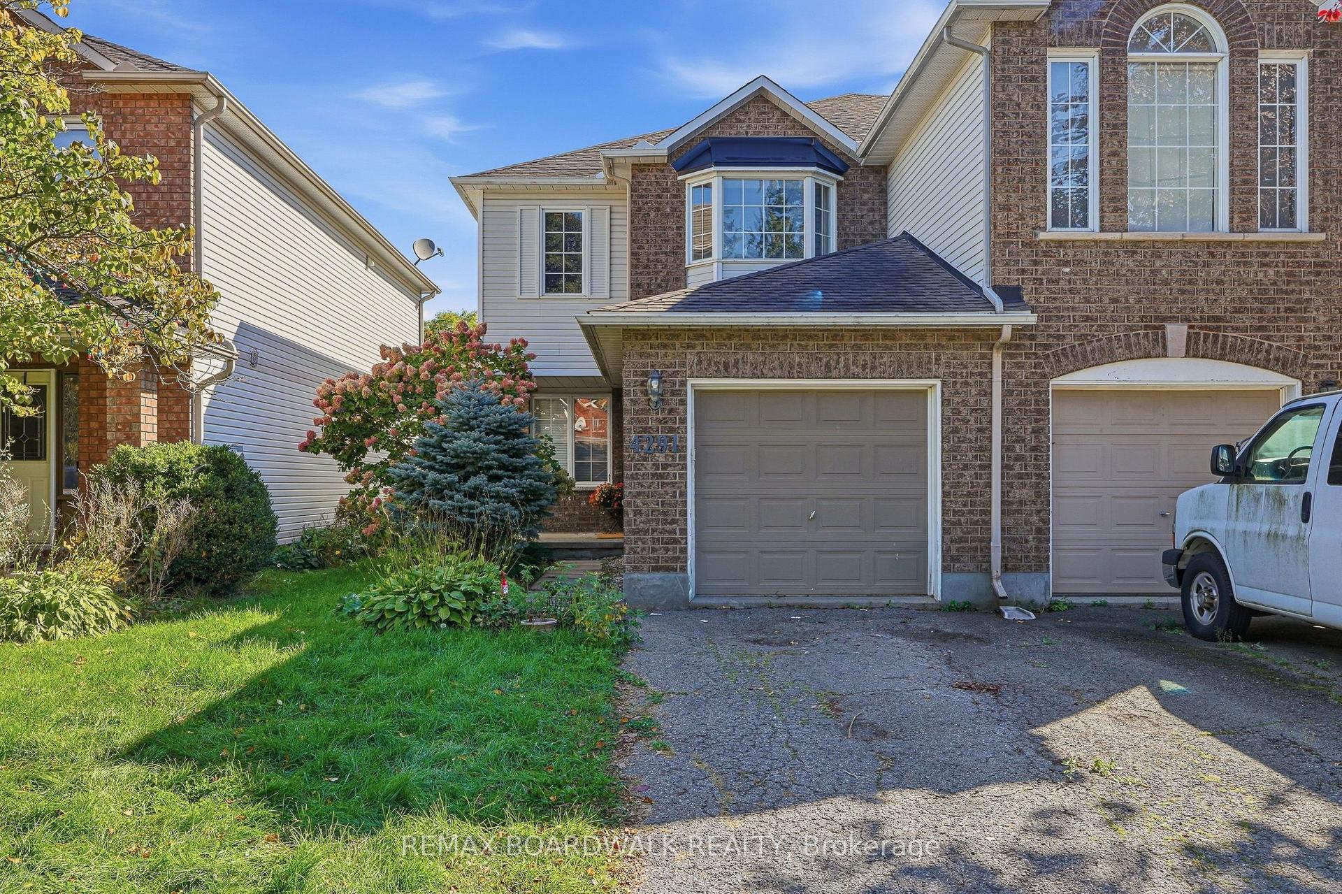4291 Owl Valley Drive, Blossom Park - Airport and Area — Semi-Detached for lease, photo 1