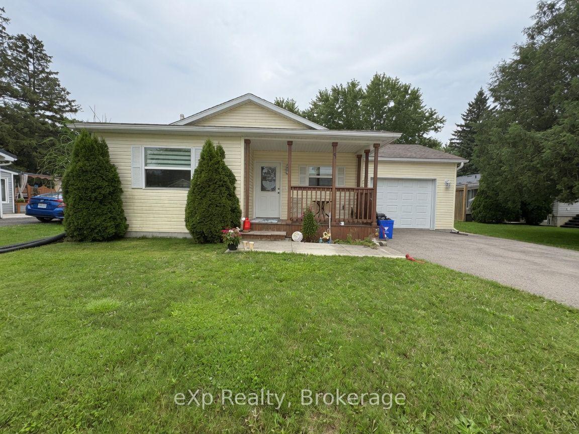 36 Church Street, Kincardine — Detached for sale, photo 1