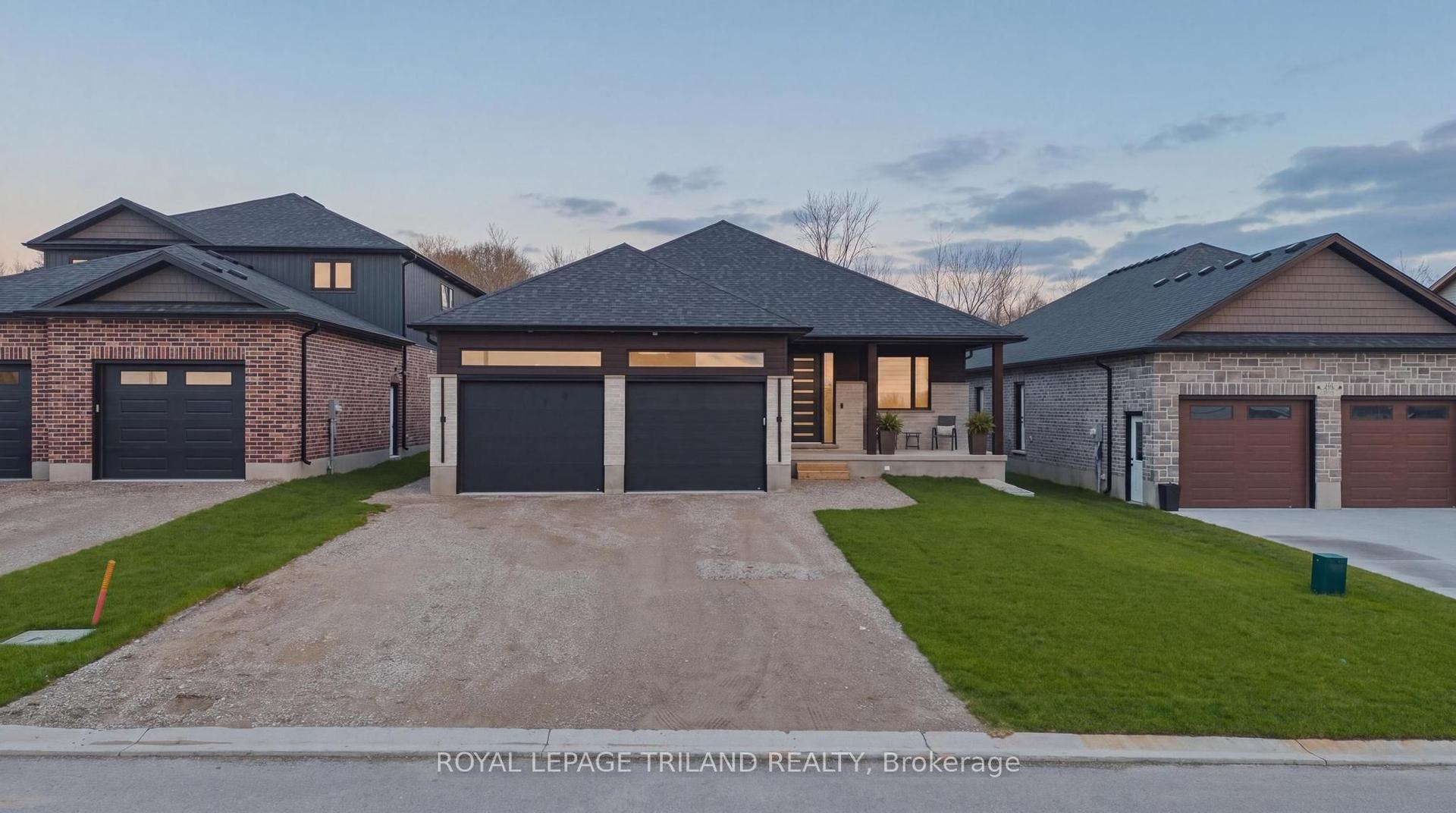 62 Avery Place — photo 1
