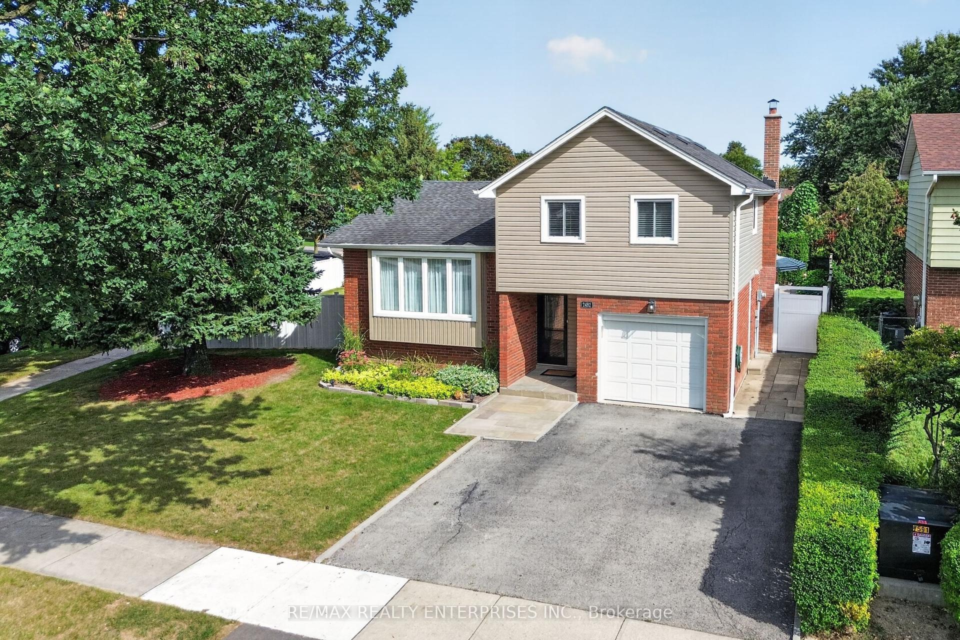 2482 Windjammer Road E, Mississauga — Detached for sale, photo 1