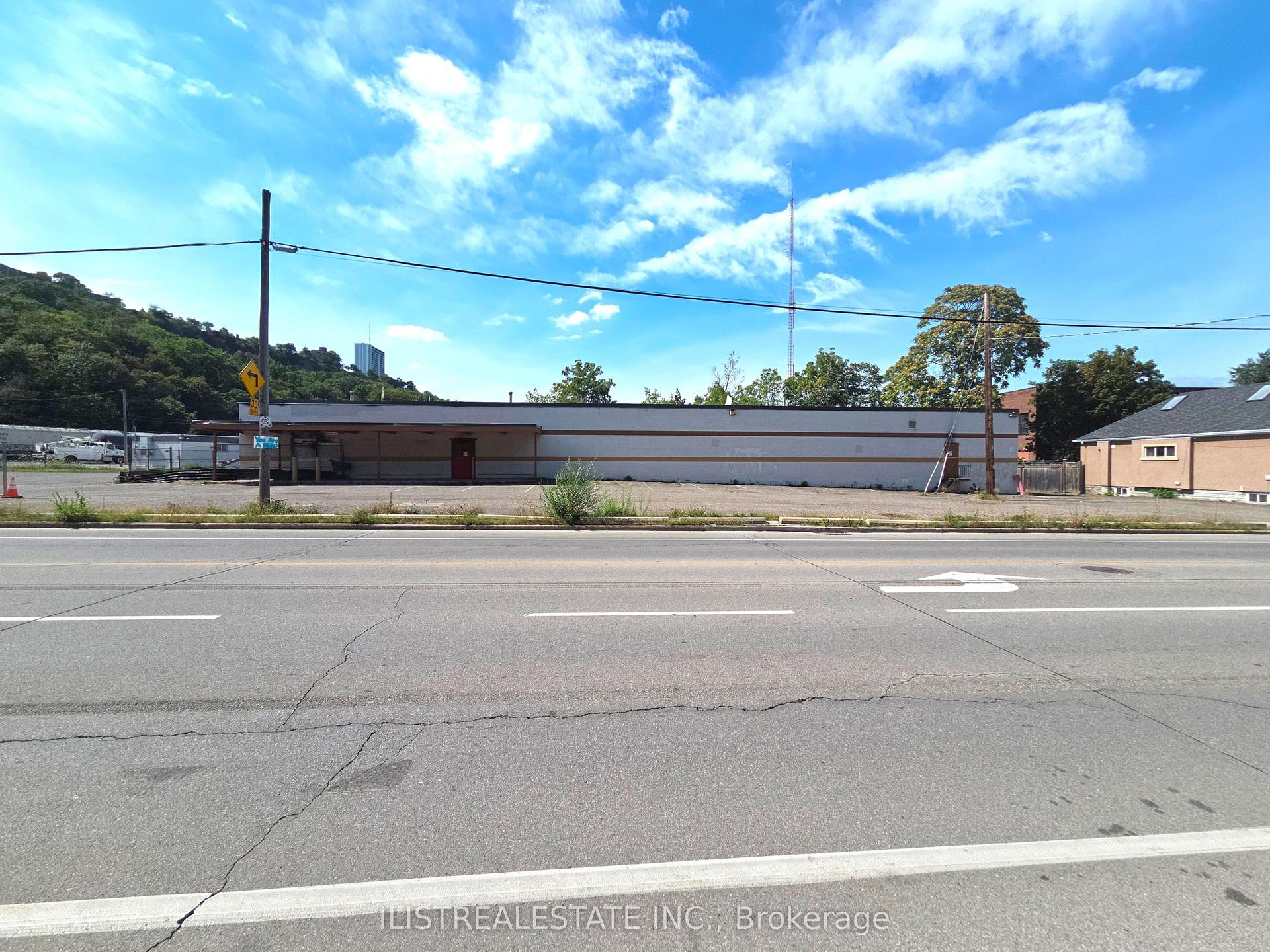 256 Gage Avenue S, Hamilton — Commercial for sale, photo 1