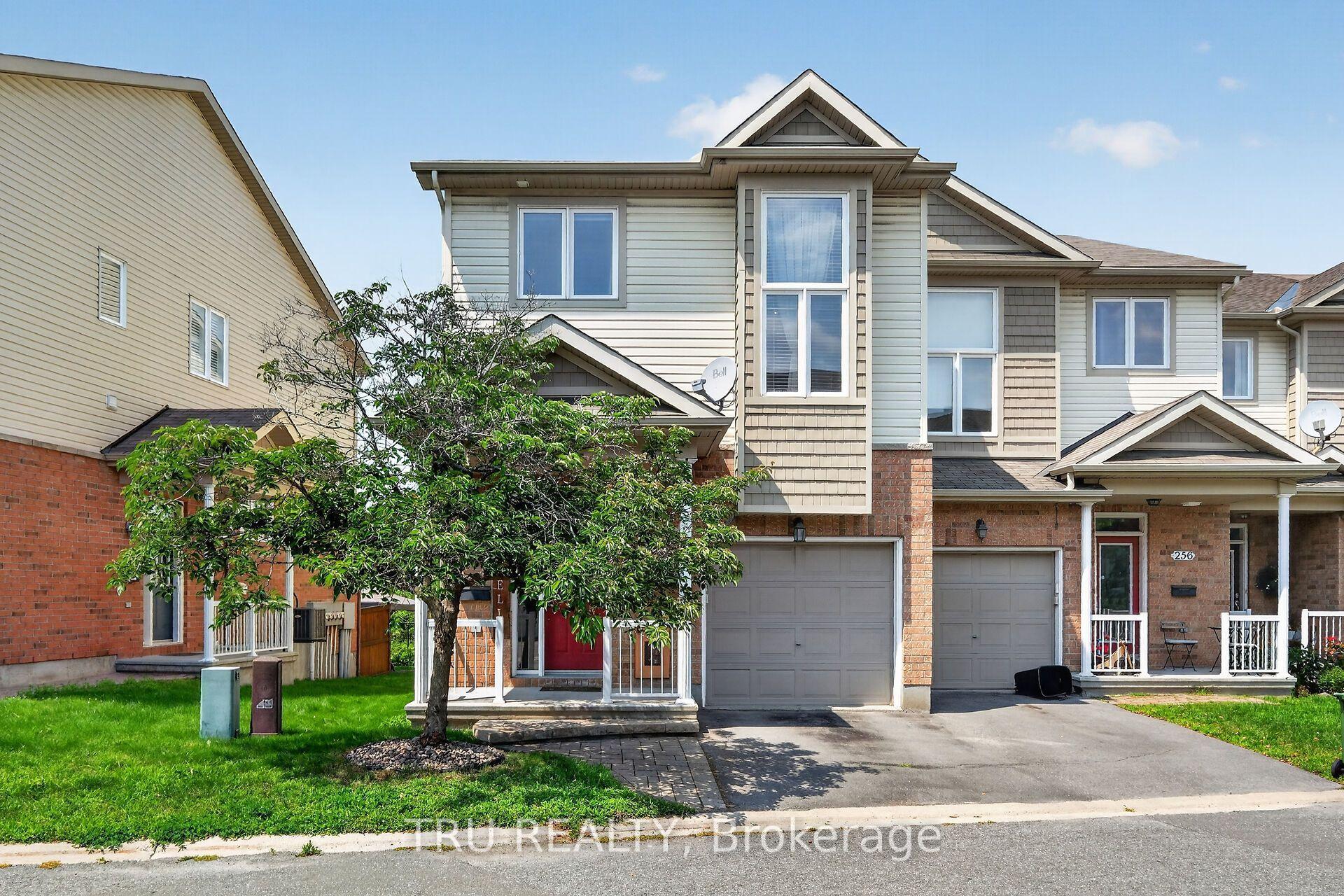 258 Parkrose Private, Orleans - Cumberland and Area — Townhouse for sale, photo 1