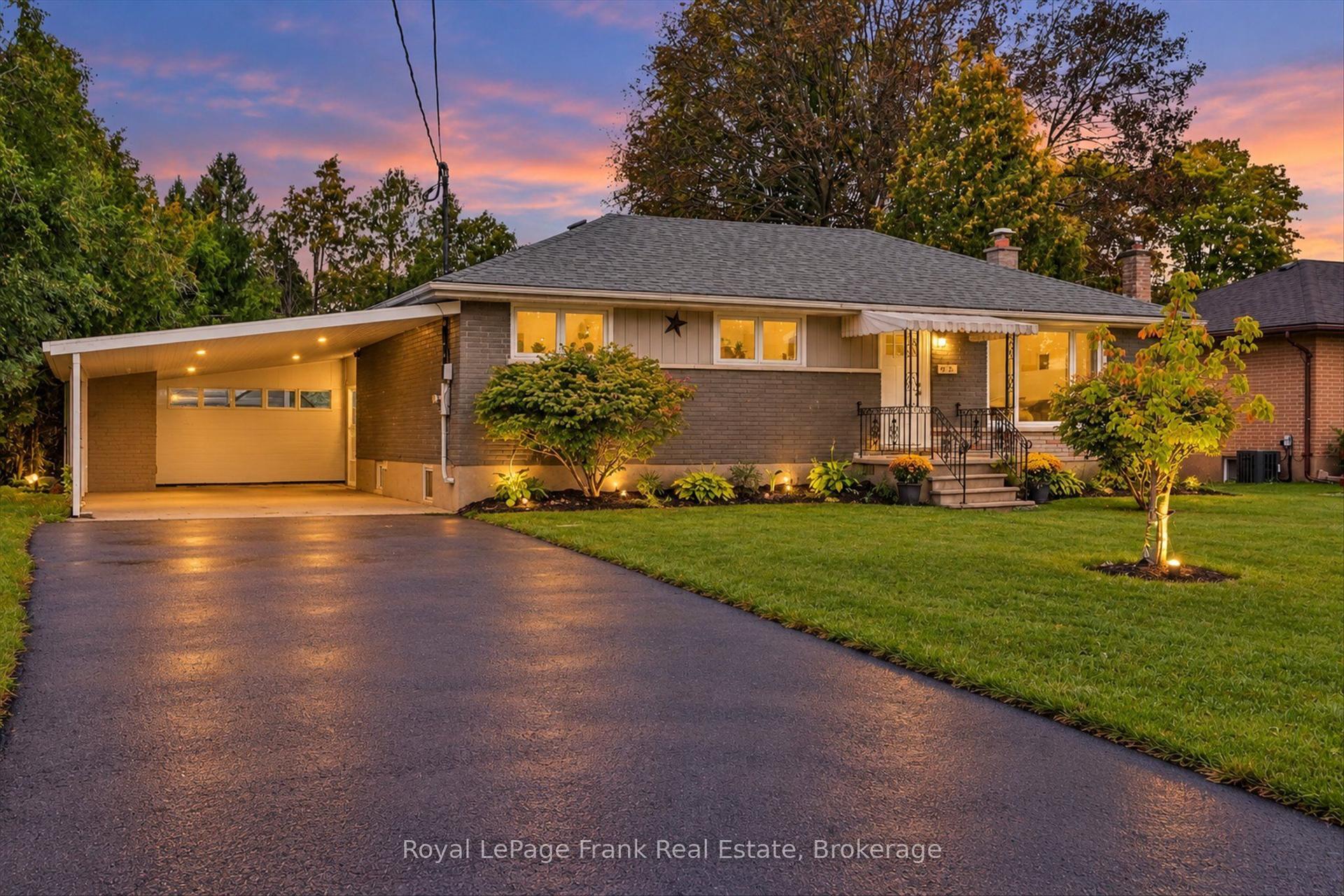 19 Daleview Avenue, Peterborough — Detached for sale, photo 1