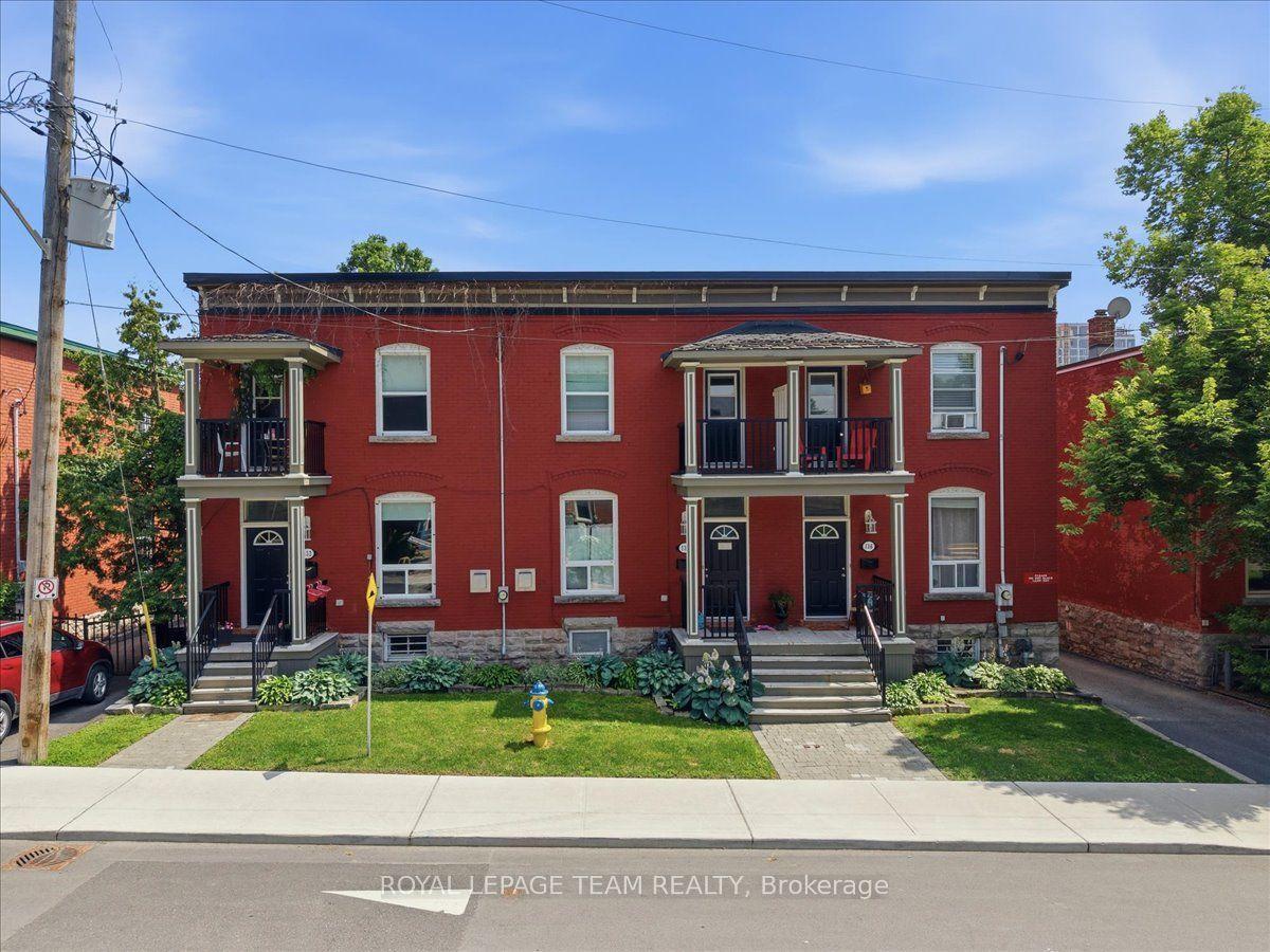 136 Elm Street, West Centre Town — Multiplex for sale, photo 1