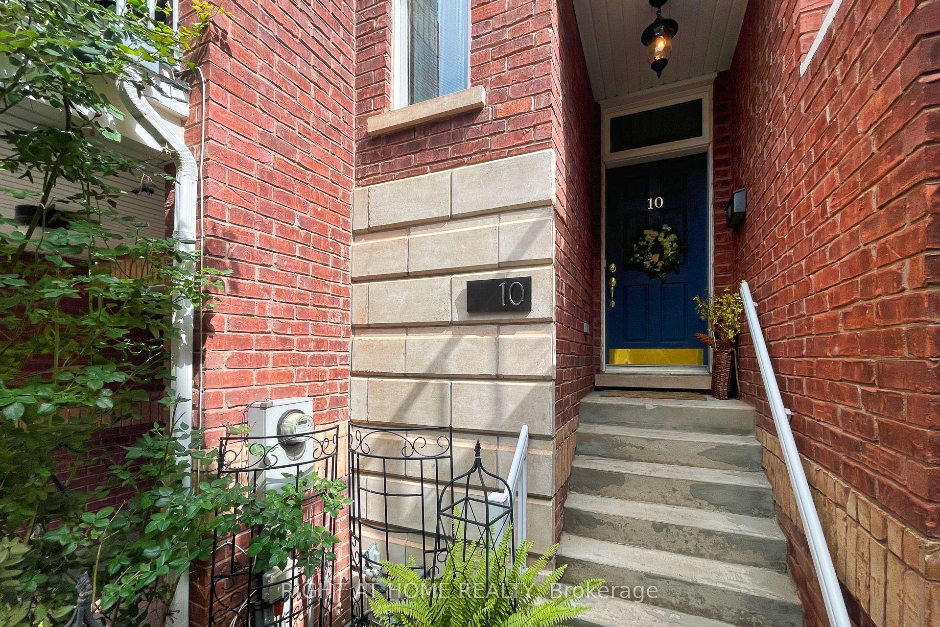 120 BRONTE Road 10 #10, Oakville — Townhouse for sale, photo 1