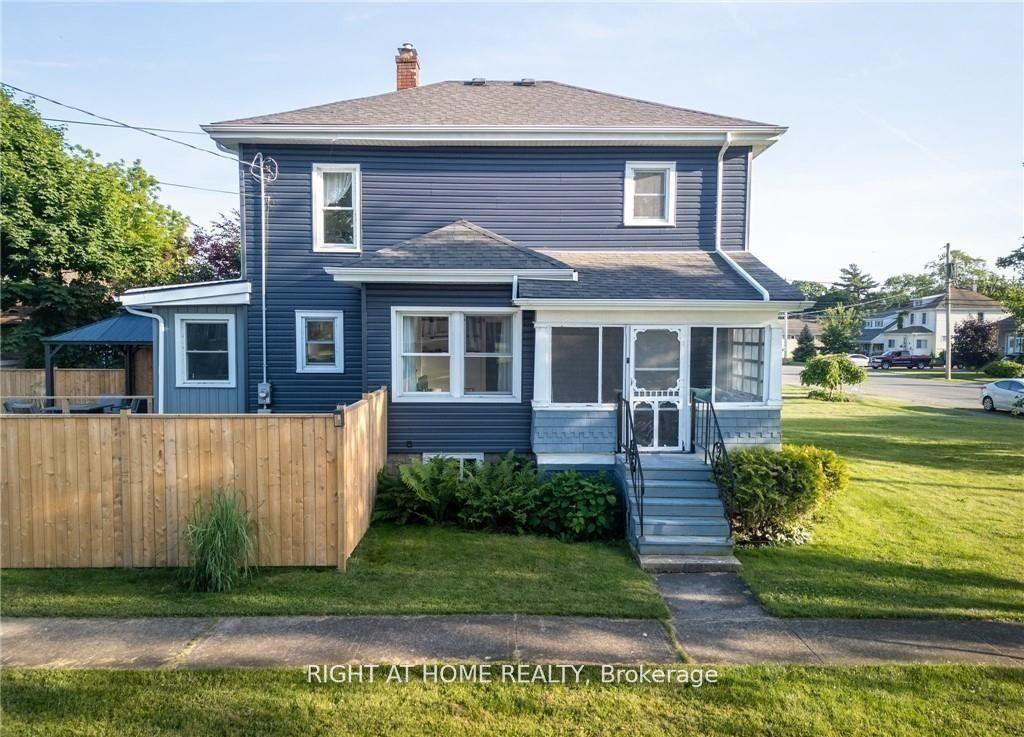 129 Forest Avenue, Port Colborne — Detached for sale, photo 1