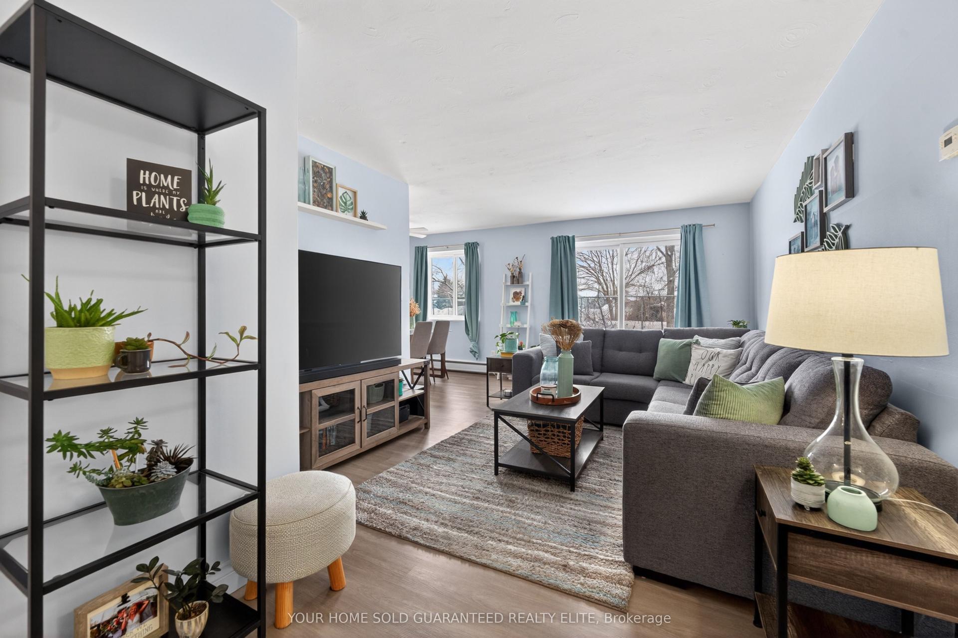 456 Carlton Street 10 #10 — photo 1