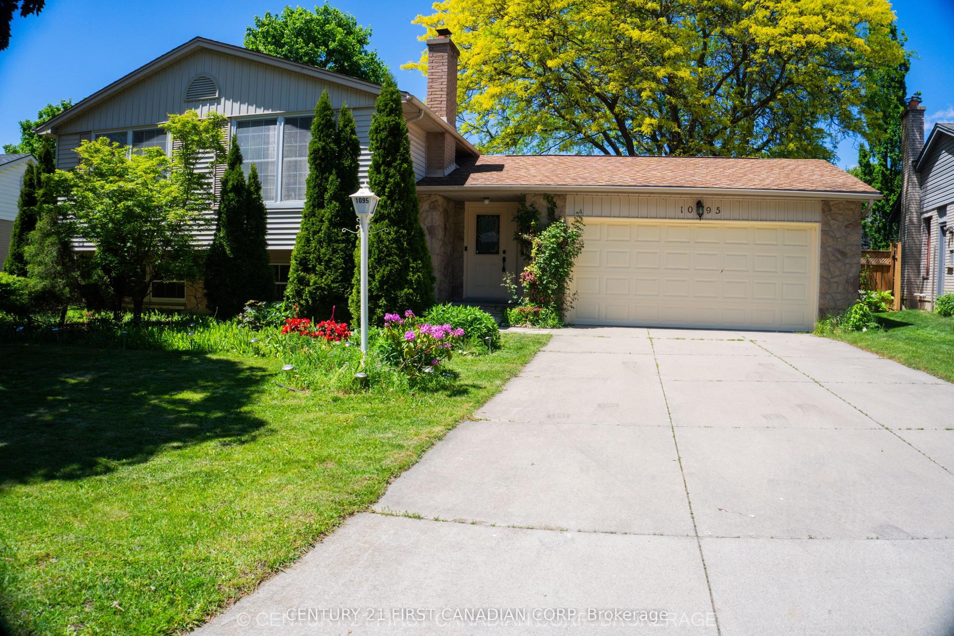 1095 Prince George Road — photo 1