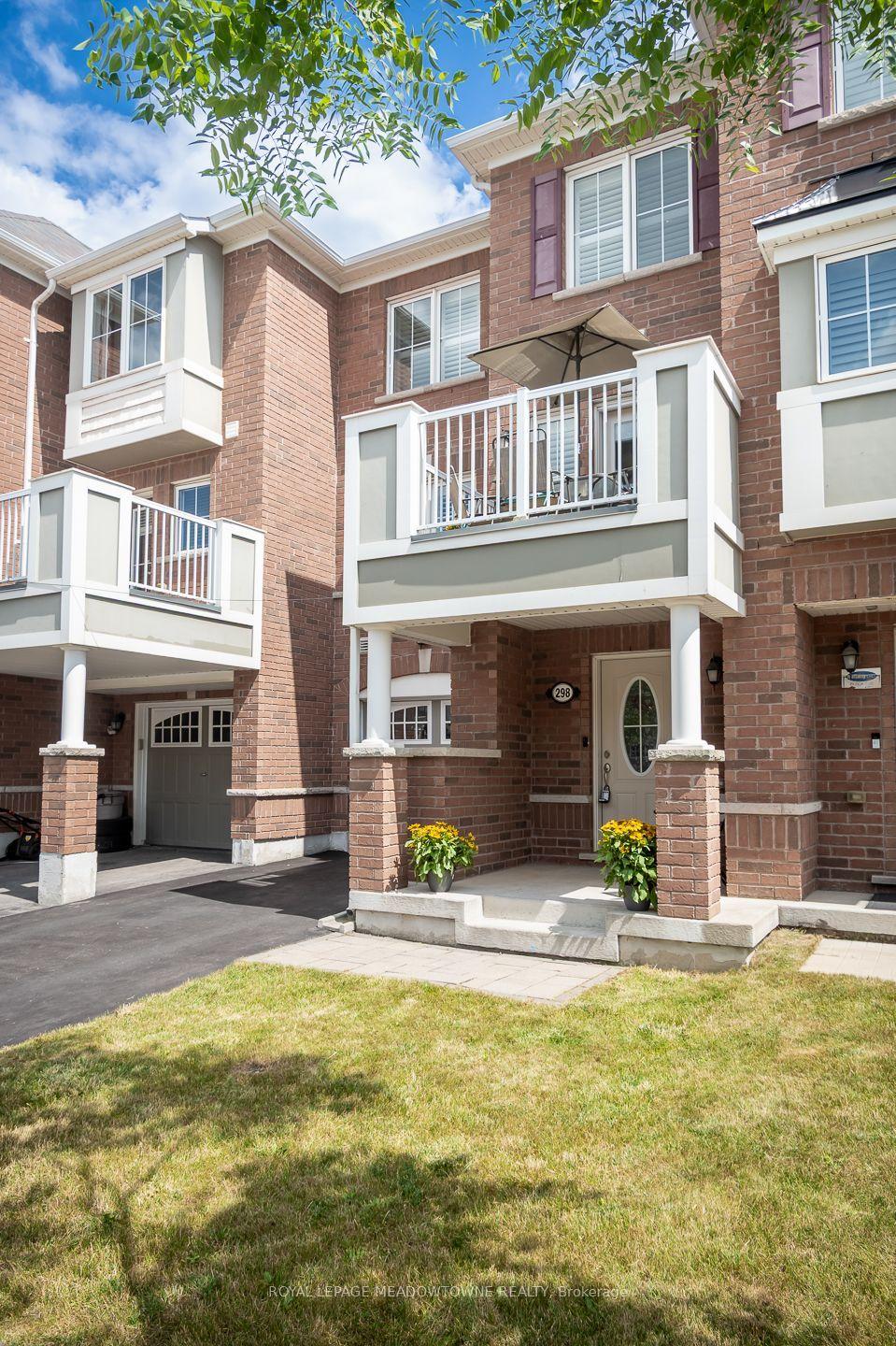 298 Reis Place, Milton — Townhouse for sale, photo 1