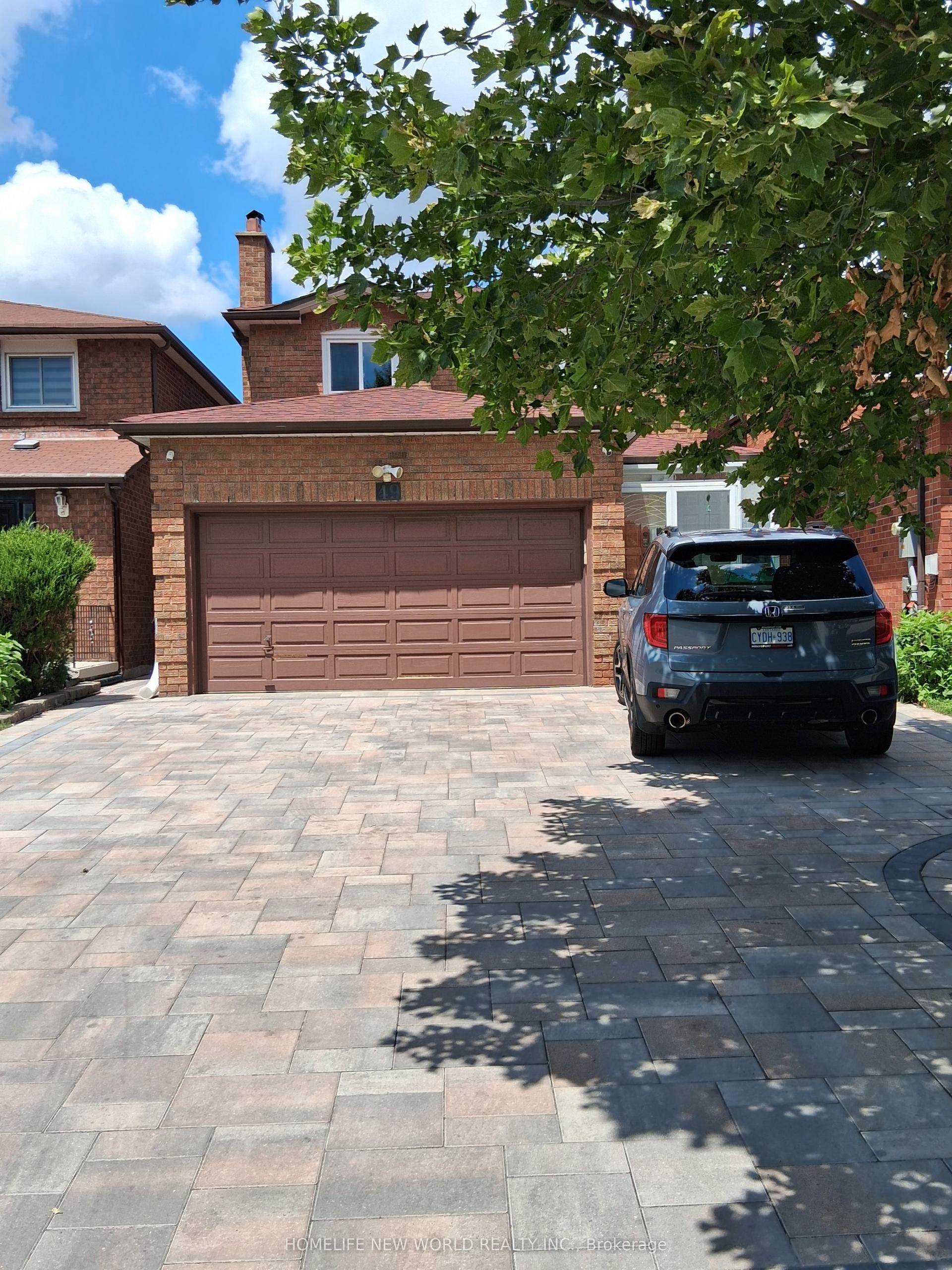49 Burnt Bark Drive, Toronto — Detached for lease, photo 1