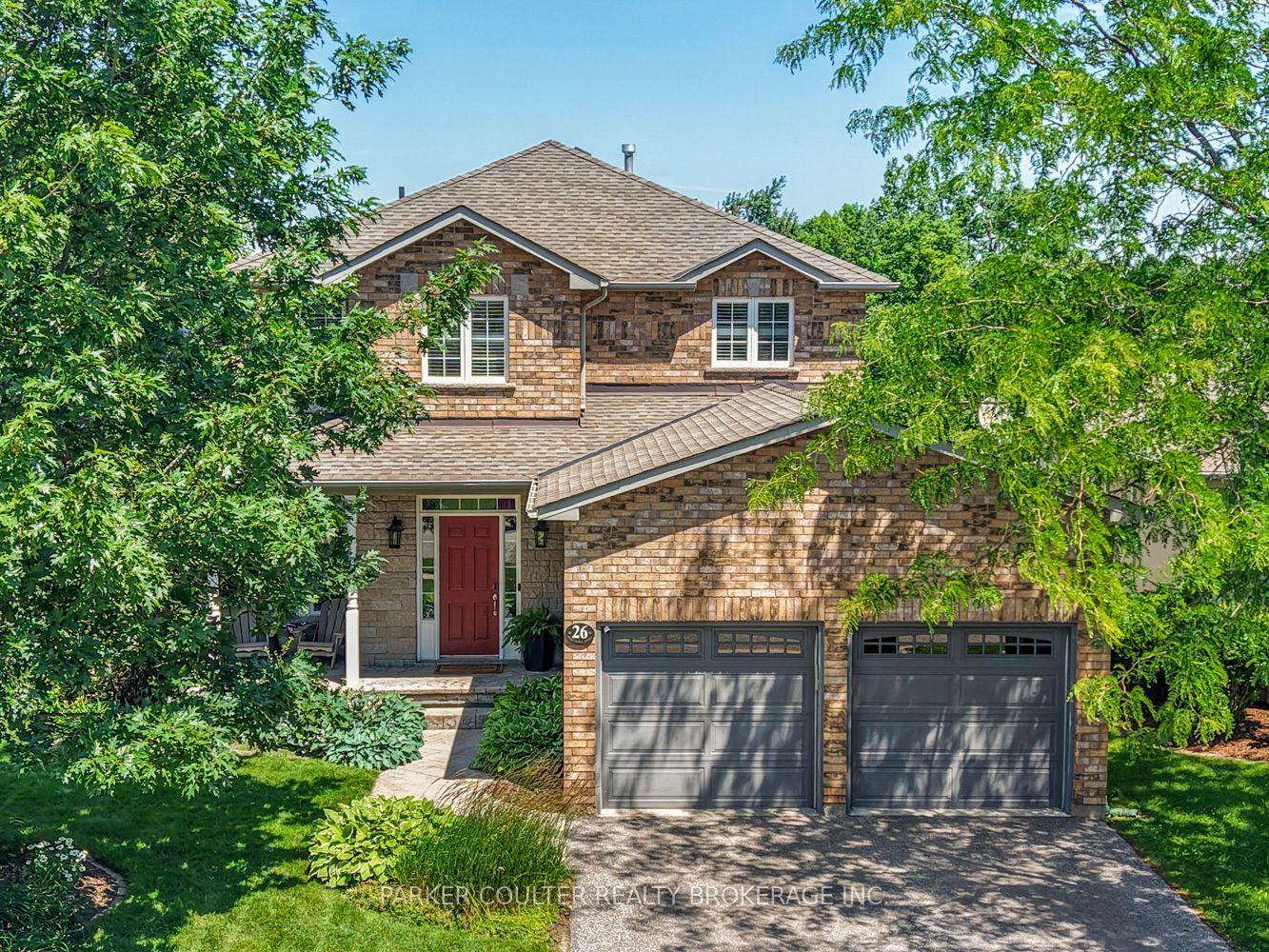 26 Stanley Street, Barrie — Detached for sale, photo 1