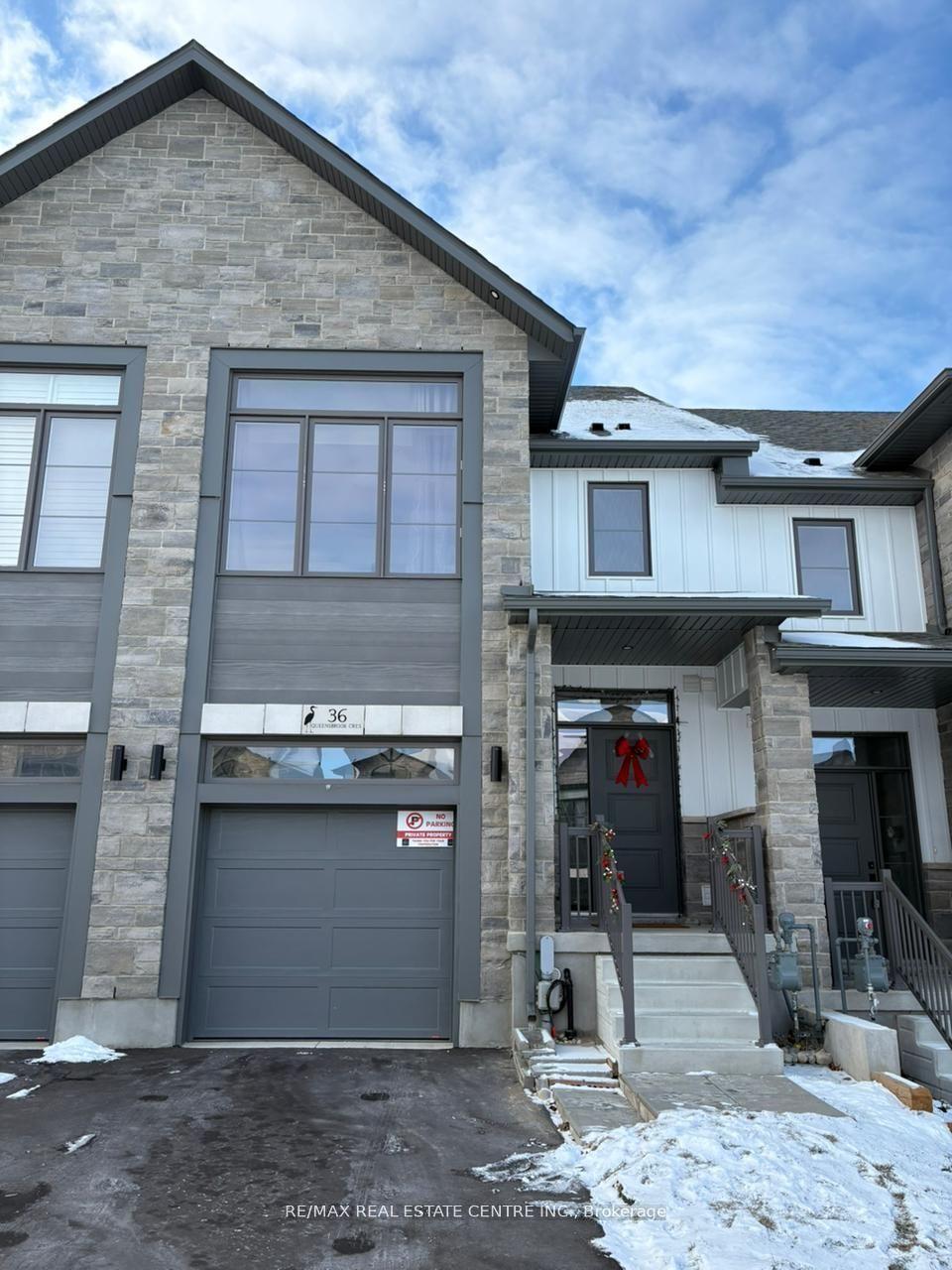 36 Queensbrook Crescent, Cambridge — Townhouse for lease, photo 1