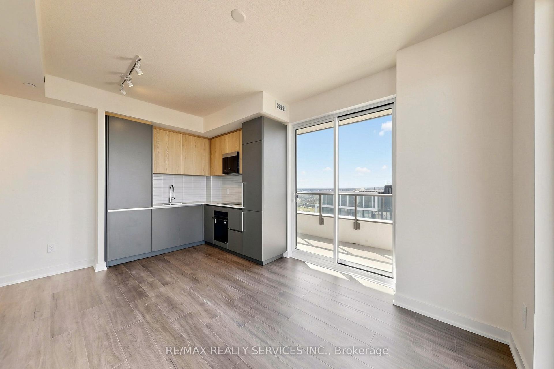 209 Steeles Avenue W 2904 #2904, Brampton — Condo for lease, photo 1
