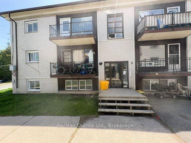 174 Queen Street 6 #6, Quinte West — Multiplex for lease, photo 1